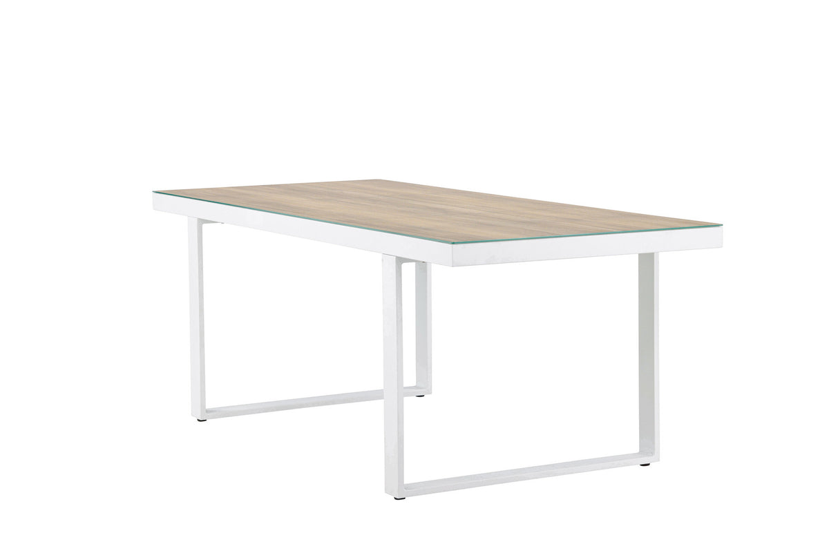 Merlo Gartentisch rechteckig in Weiss präsentiert im Onlineshop von KAQTU Design AG. Gartentisch ist von Venture Home