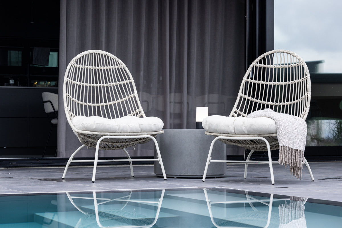 Paul Sonnenliege in Beige präsentiert im Onlineshop von KAQTU Design AG. Liegestuhl ist von Venture Home