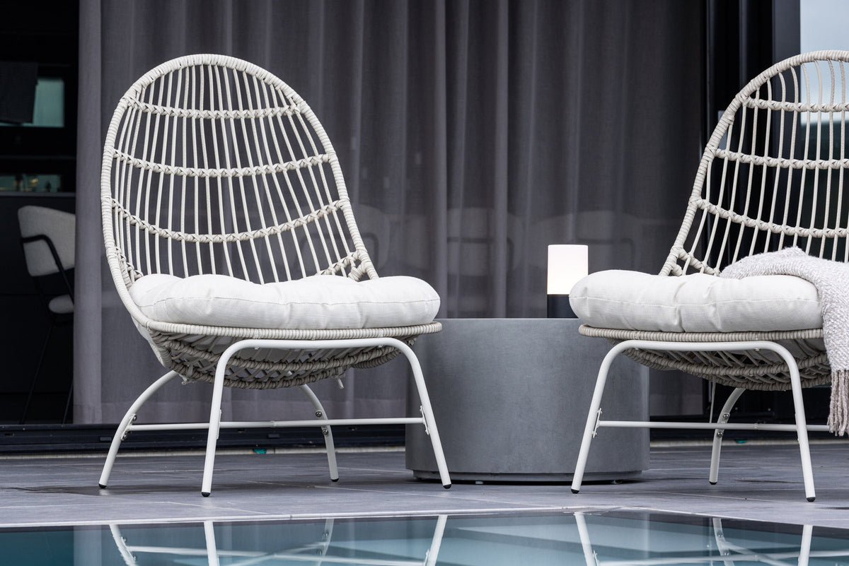 Paul Sonnenliege in Beige präsentiert im Onlineshop von KAQTU Design AG. Liegestuhl ist von Venture Home