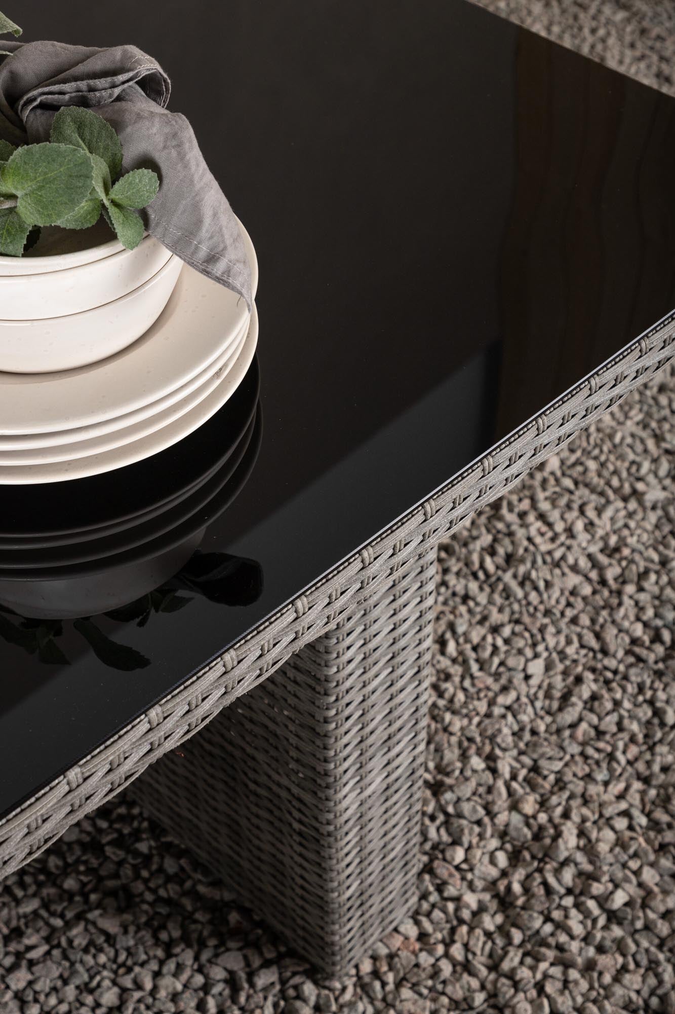 Padova Gartentisch in Grau präsentiert im Onlineshop von KAQTU Design AG. Gartentisch ist von Venture Home