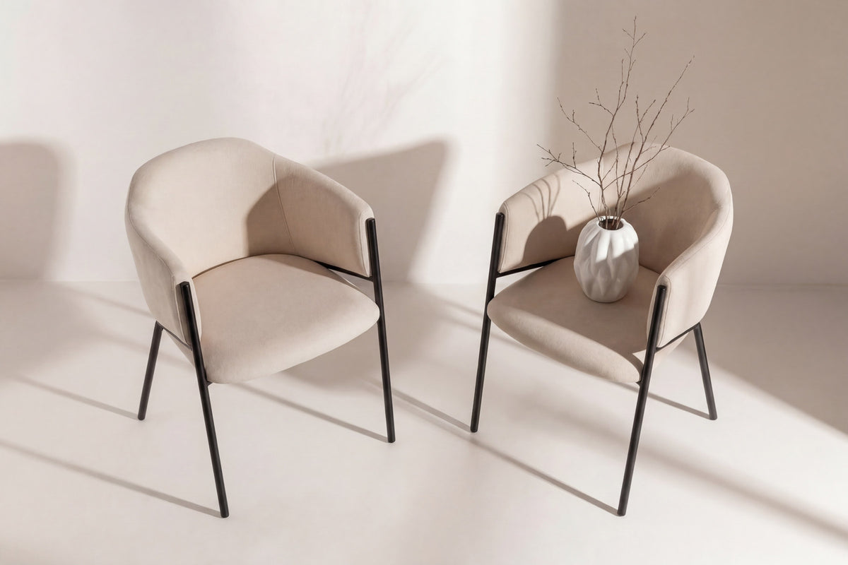 Evelina Esszimmerstuhl in Beige präsentiert im Onlineshop von KAQTU Design AG. Stuhl ist von Venture Home
