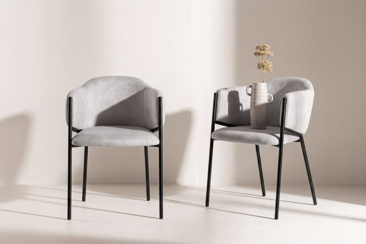 Evelina Esszimmerstuhl in Hellgrau präsentiert im Onlineshop von KAQTU Design AG. Gartenstuhl mit Armlehnen ist von Venture Home