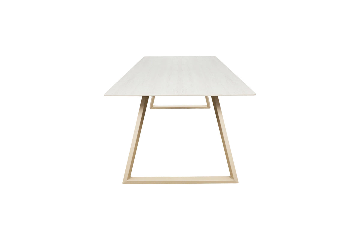 Estelle Rechteckiger Esstisch in Beige präsentiert im Onlineshop von KAQTU Design AG. Esstisch ist von Venture Home