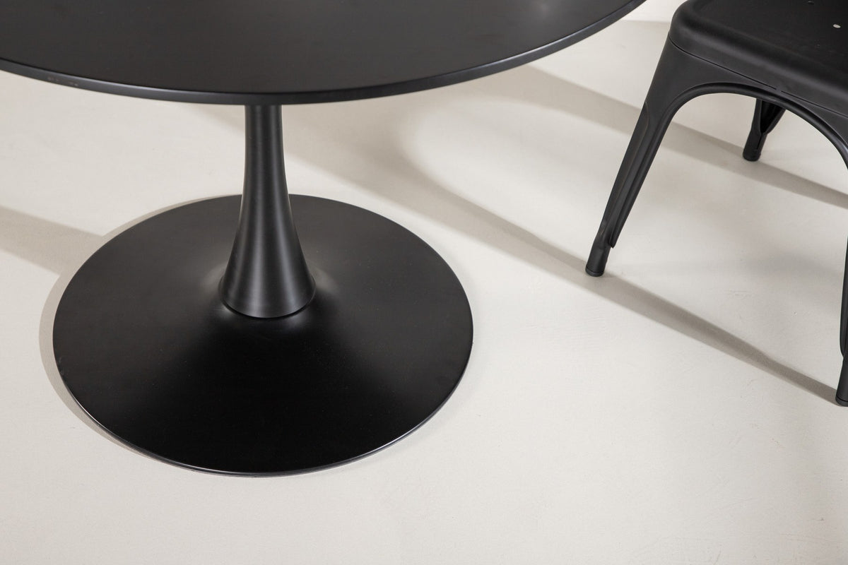 Runder Esstisch Hamden in Schwarz mit hochglänzender MDF-Tischplatte und pulverbeschichteten Stahlbeinen, Durchmesser 110 cm.