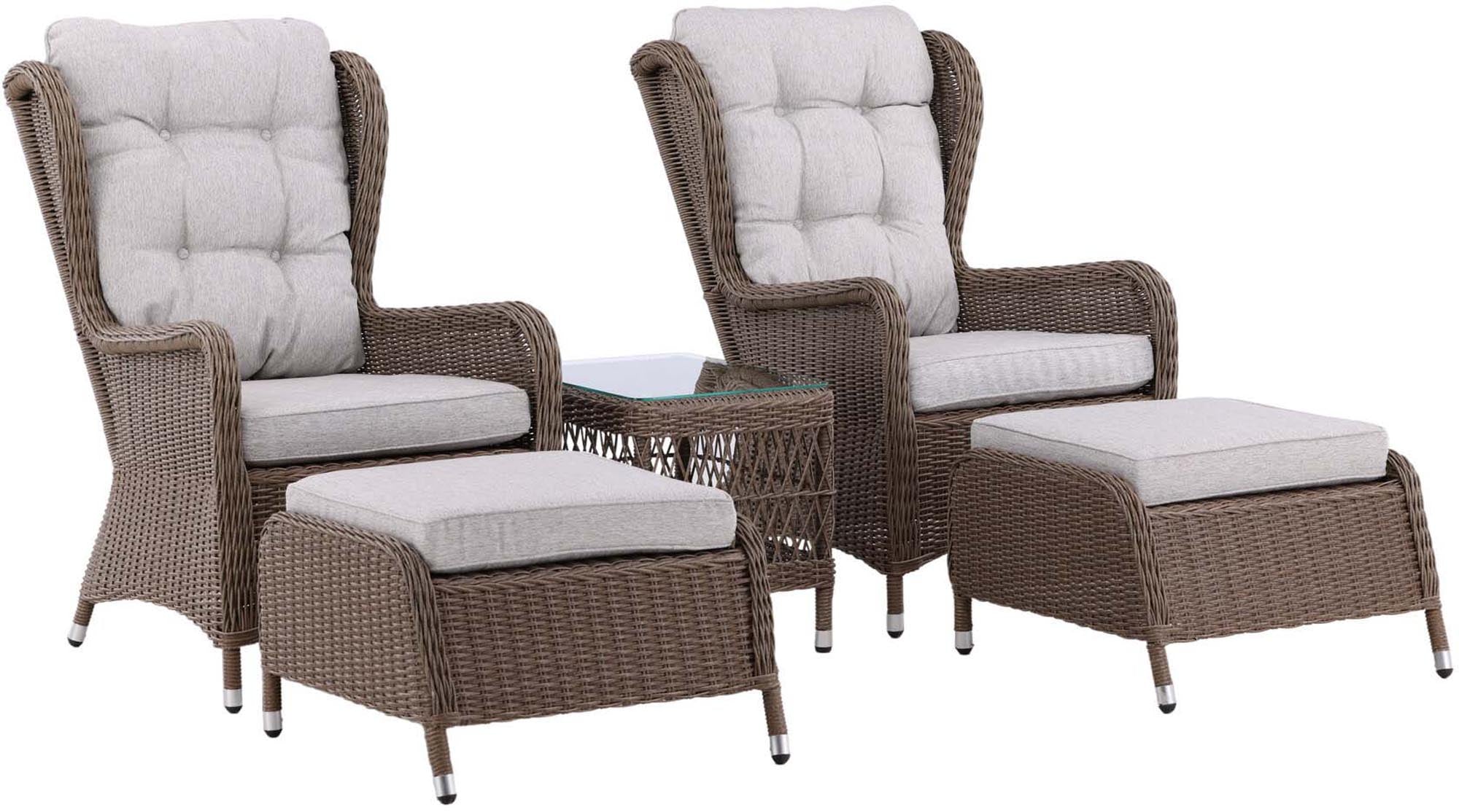 Genießen Sie entspannte Stunden im Freien mit dem Washington Lounge Outdoorset 52cm von Venture Home. Elegante Sessel, praktische Fußhocker und wetterfeste Materialien bieten höchsten Komfort und Stil.