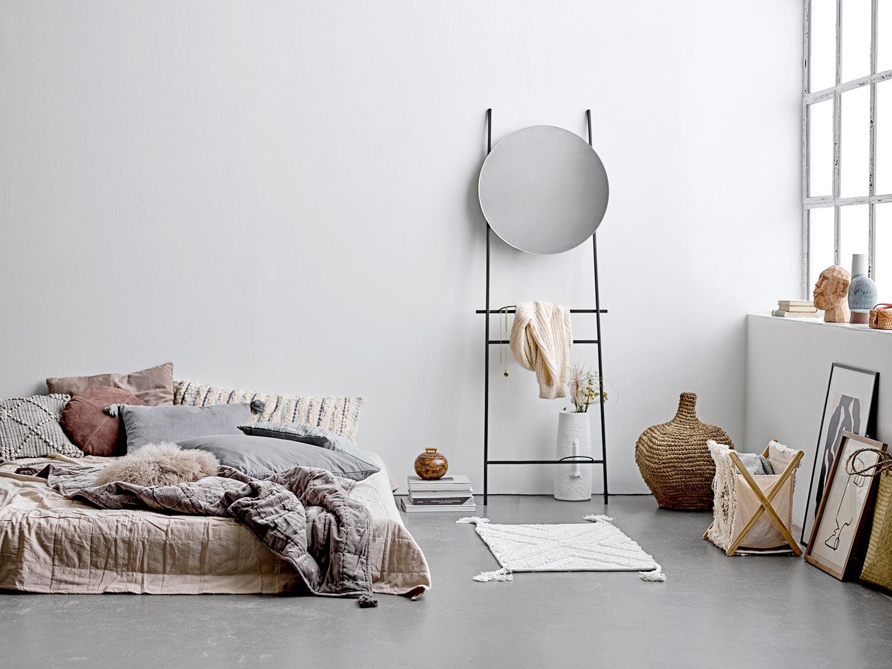 Stilvolle Berican Terrakotta-Vase in Weiss von Bloomingville.