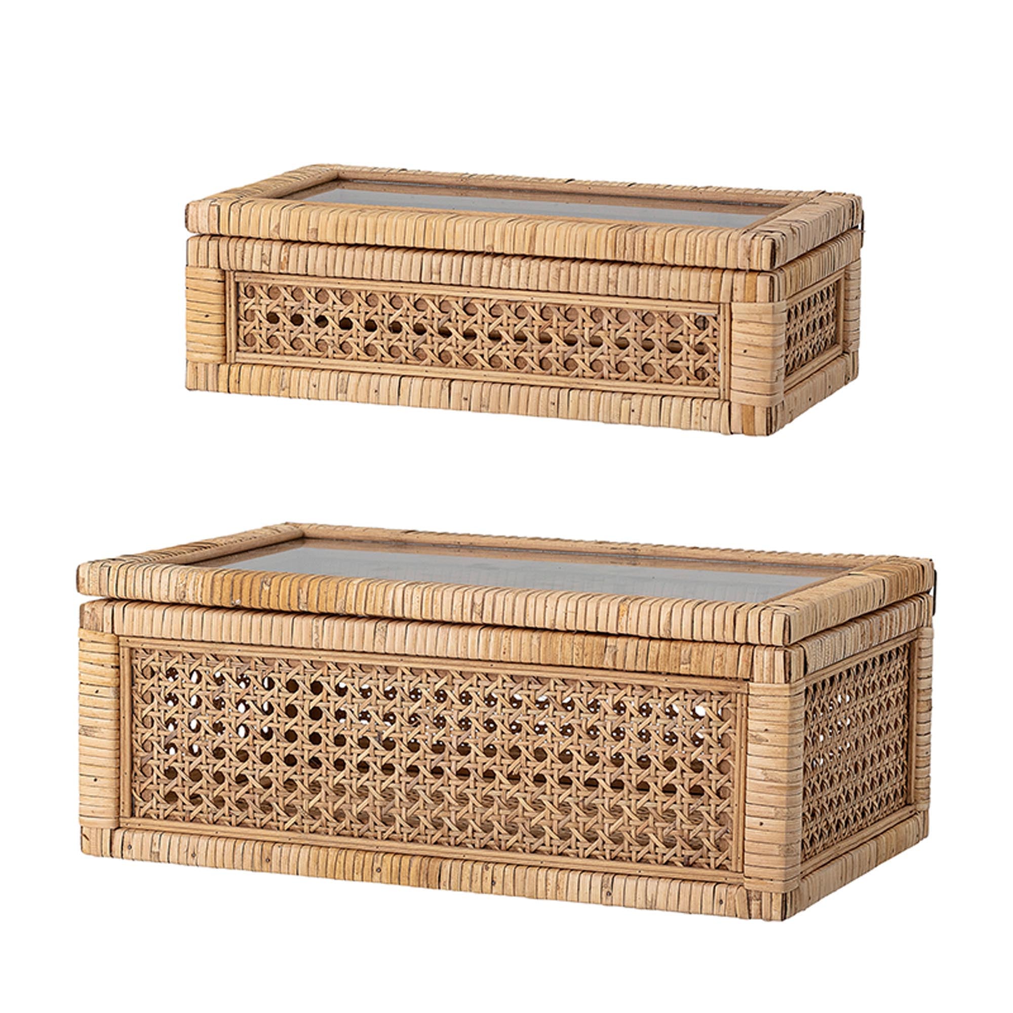Elegante Rattan-Aufbewahrungsbox mit Deckel von Bloomingville.