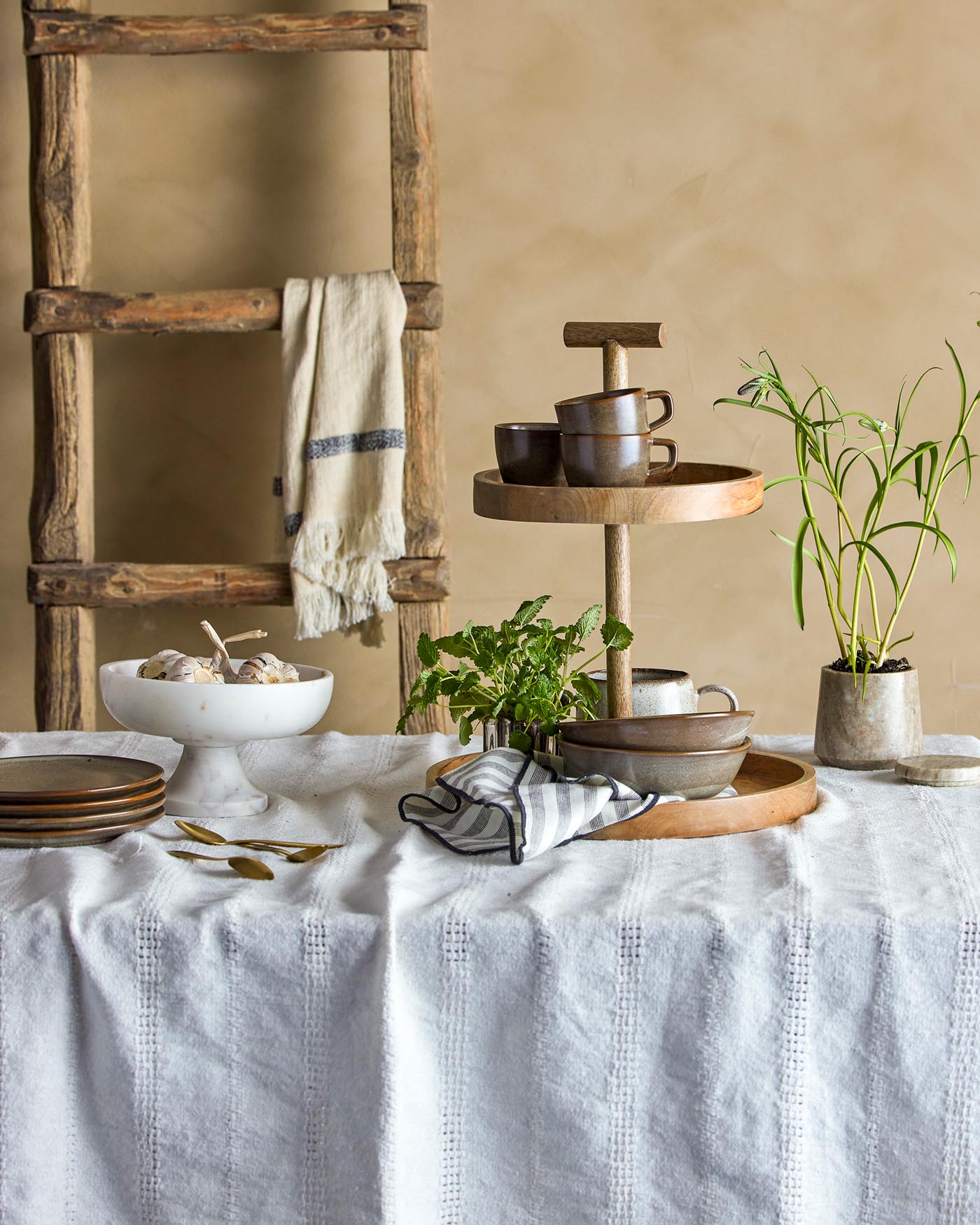 Eris Schale von Bloomingville: Weisser Marmor für edles Ambiente.