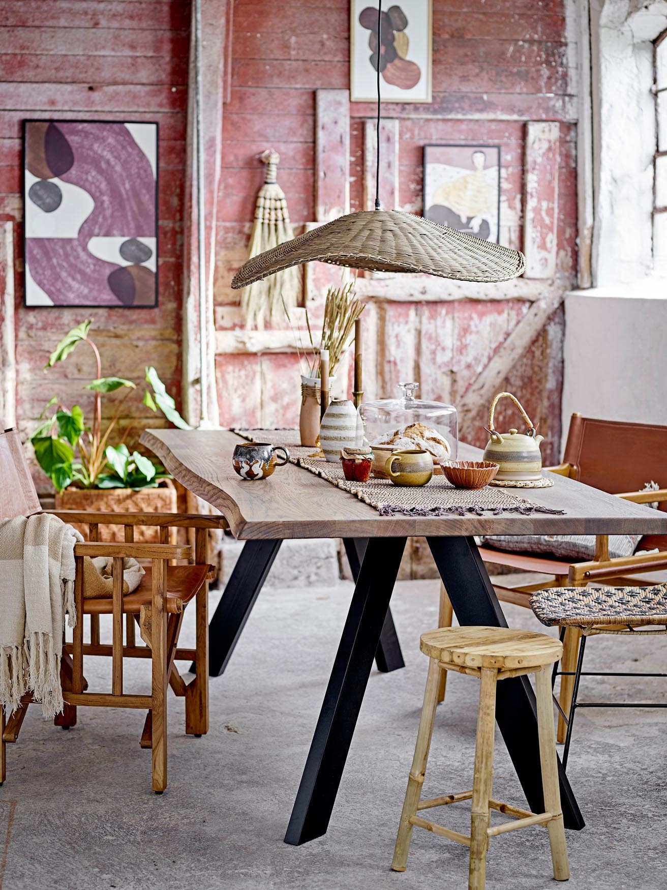 Rustikaler Solange Becher aus Steingut, handgefertigt von Bloomingville.