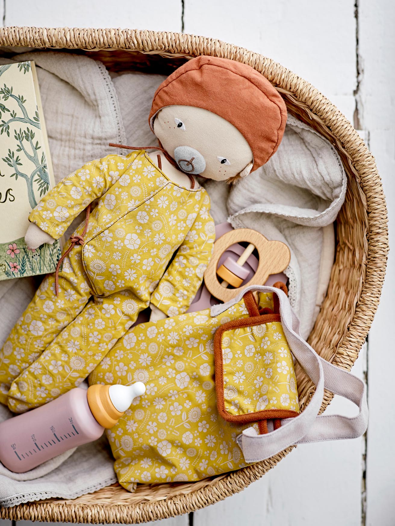 Nalle Doll, Braun, Baumwolle in Brown präsentiert im Onlineshop von KAQTU Design AG. Plüschtier Kids ist von Bloomingville Mini