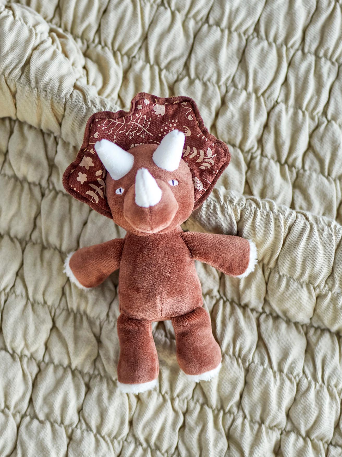 Fintan Rassel, Braun, Baumwolle in Brown präsentiert im Onlineshop von KAQTU Design AG. Plüschtier Kids ist von Bloomingville Mini