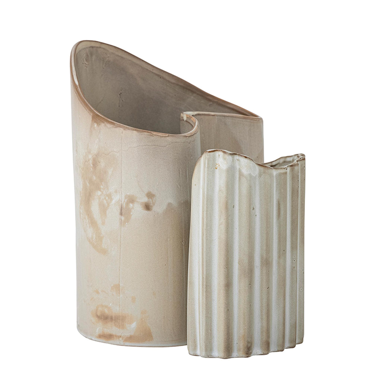 Henaj Vase, Braun, Steingut in Brown präsentiert im Onlineshop von KAQTU Design AG. Vase ist von Bloomingville