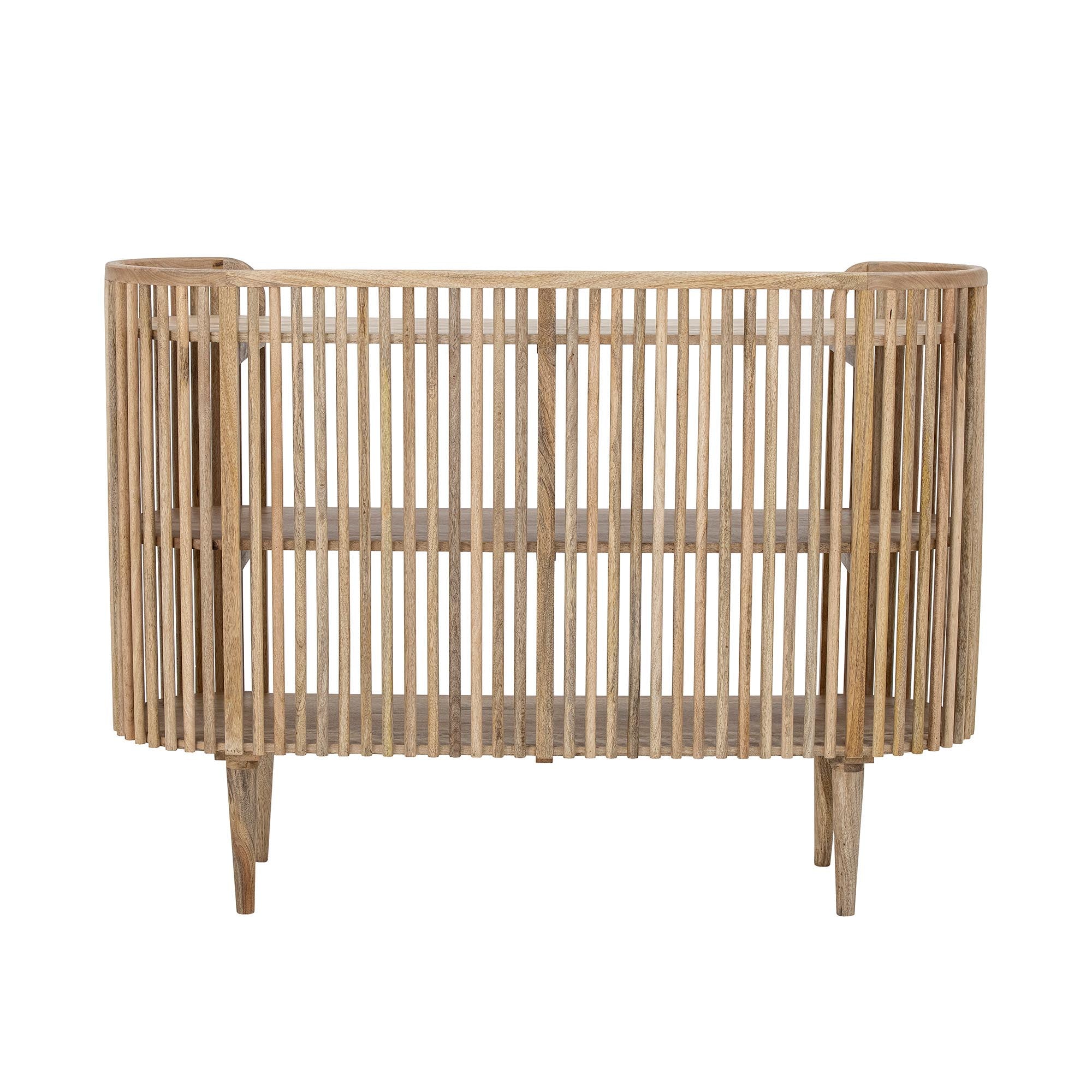 Elegantes Sali Sideboard aus robustem Mangoholz, bietet geräumige Ablagen und passt in jeden Raumstil.