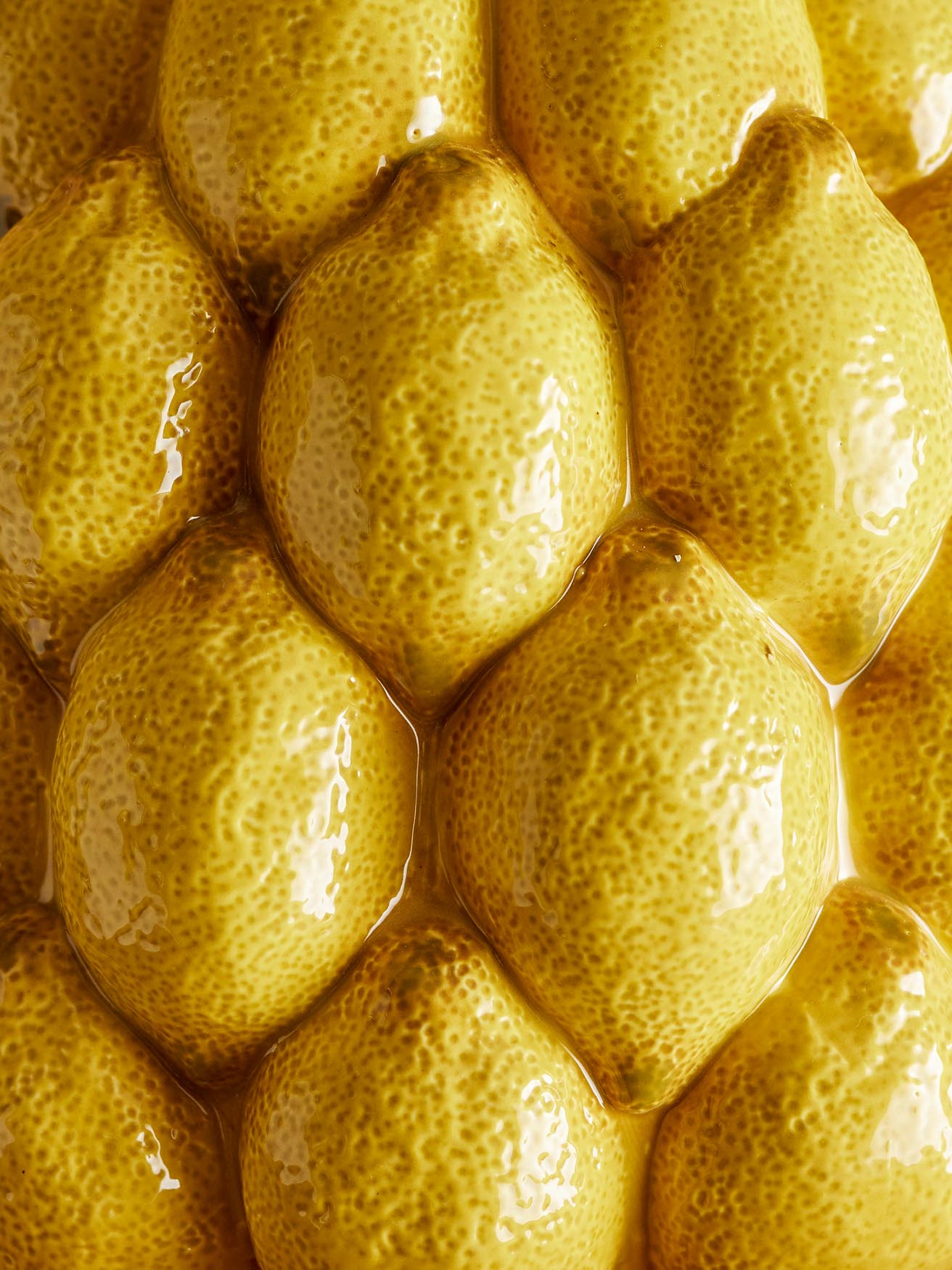 Strahlend gelbe Steingutvase von Creative Collection, zitronenfrisch.