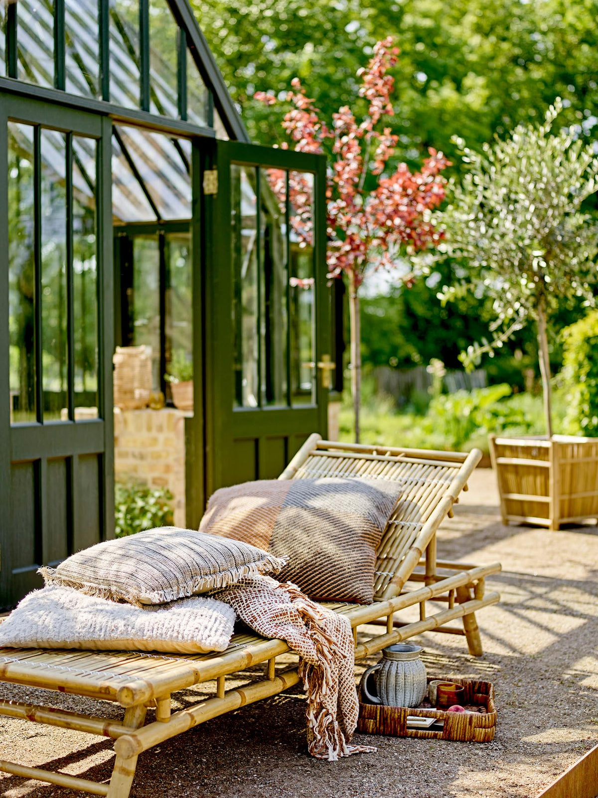 Fatuma Kissen, Natur, Baumwolle in Nature präsentiert im Onlineshop von KAQTU Design AG. Deko Kissen ist von Bloomingville