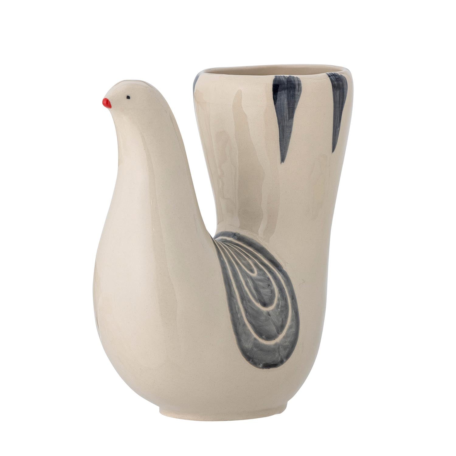 Die Trudy Vase aus weissem Steingut von Bloomingville besticht durch ihr minimalistisches Design und ihre vielseitige Eleganz.