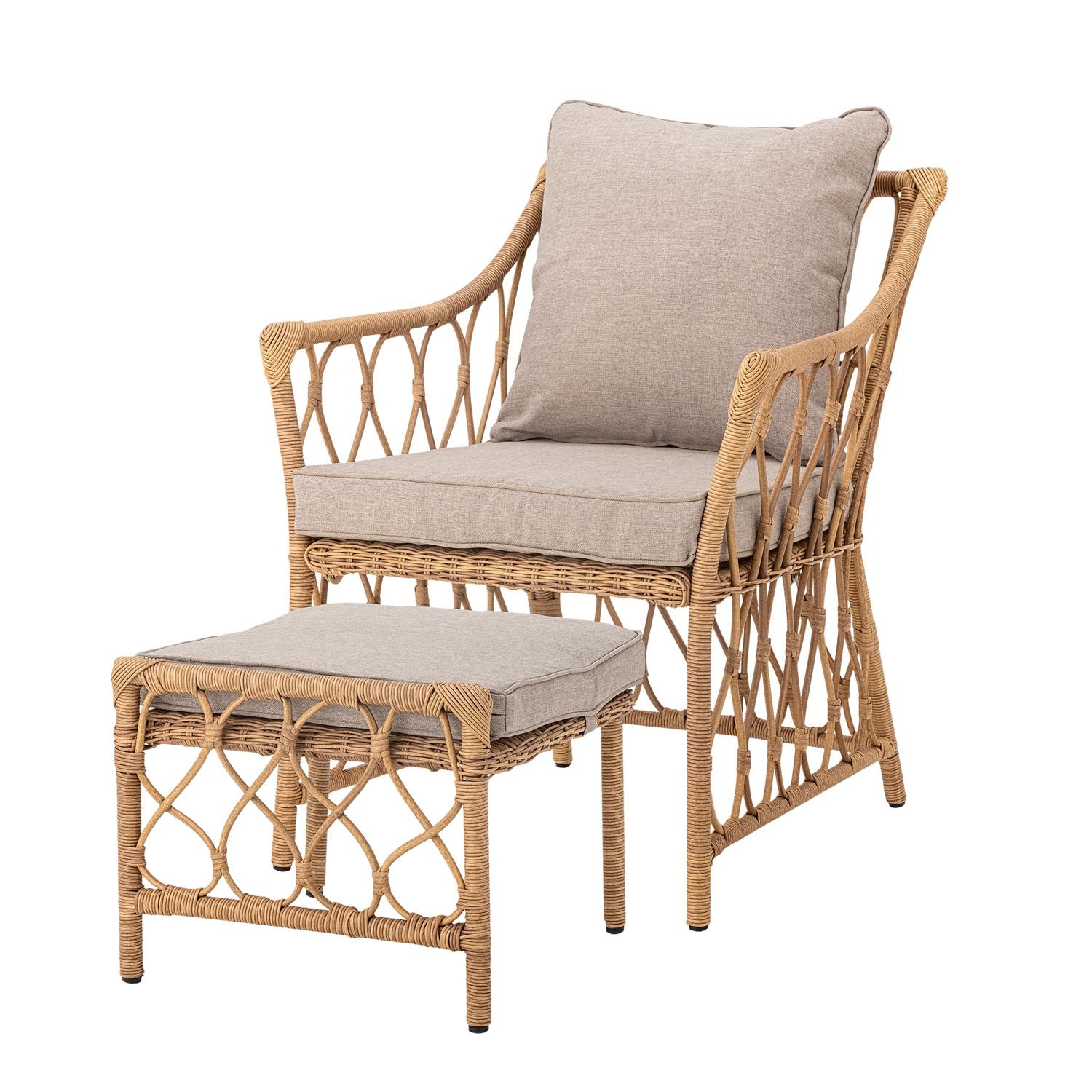 Der Belluce Loungesessel aus Polyrattan von Bloomingville vereint modernes Design mit Langlebigkeit und Komfort, ideal für drinnen und draussen.