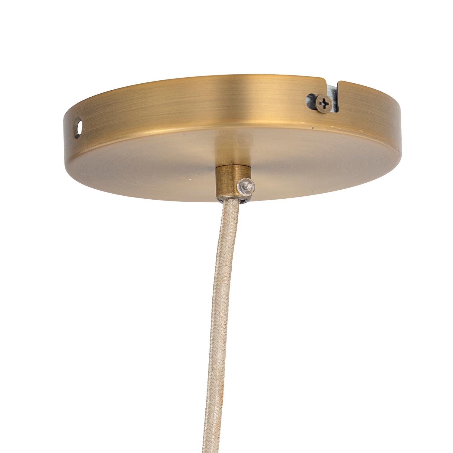 Die Sille Hängeleuchte aus natürlichem Raphia von Bloomingville verleiht jedem Raum eine warme und einladende Atmosphäre.