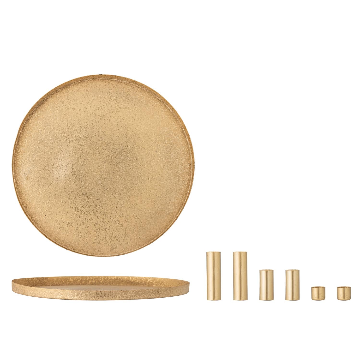 Stilvoller Adventskerzenständer aus goldfarbenem Metall von Bloomingville, perfekt für eine elegante Weihnachtsatmosphäre.