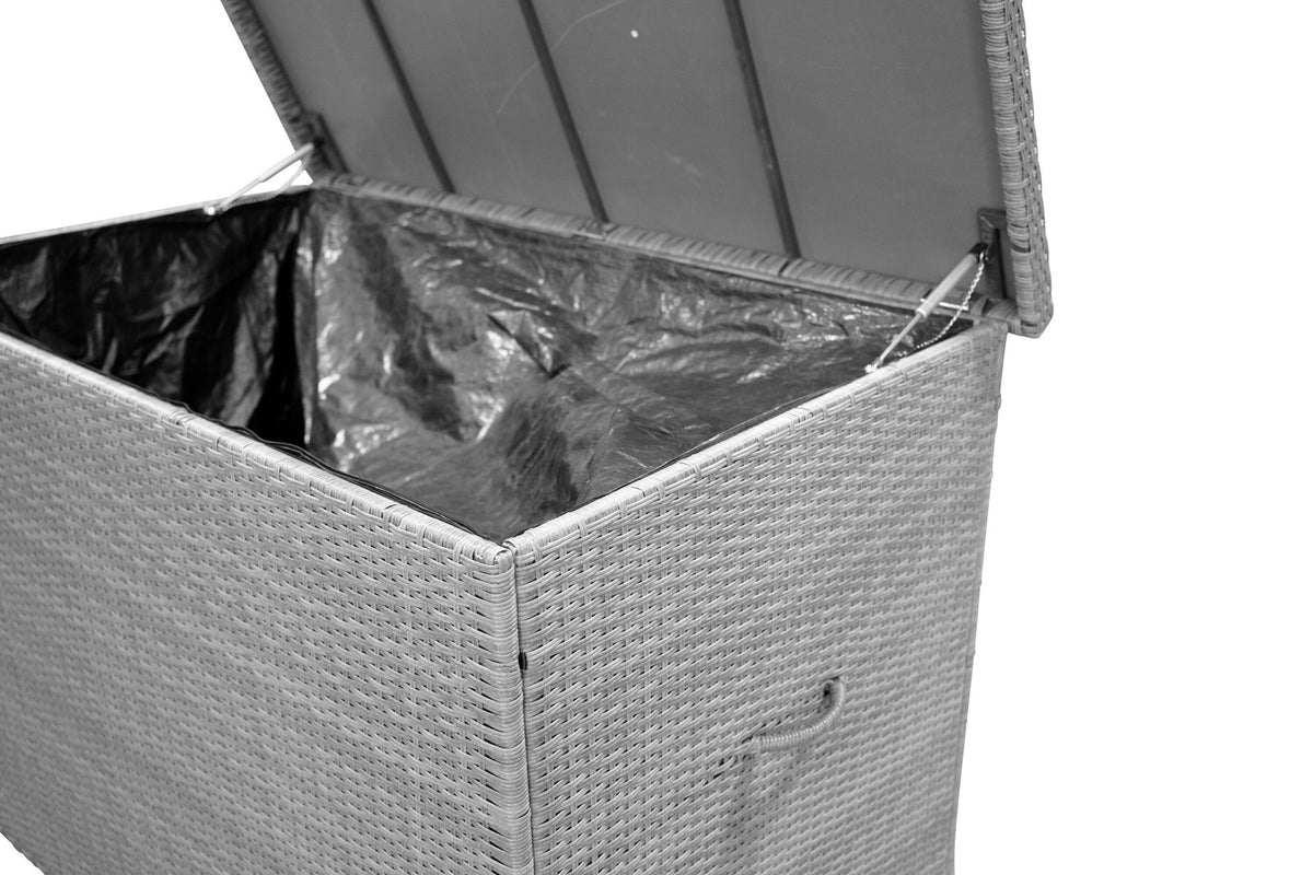 Amazon Kissenbox in Grau präsentiert im Onlineshop von KAQTU Design AG. Outdoor Zubehör ist von Venture Home