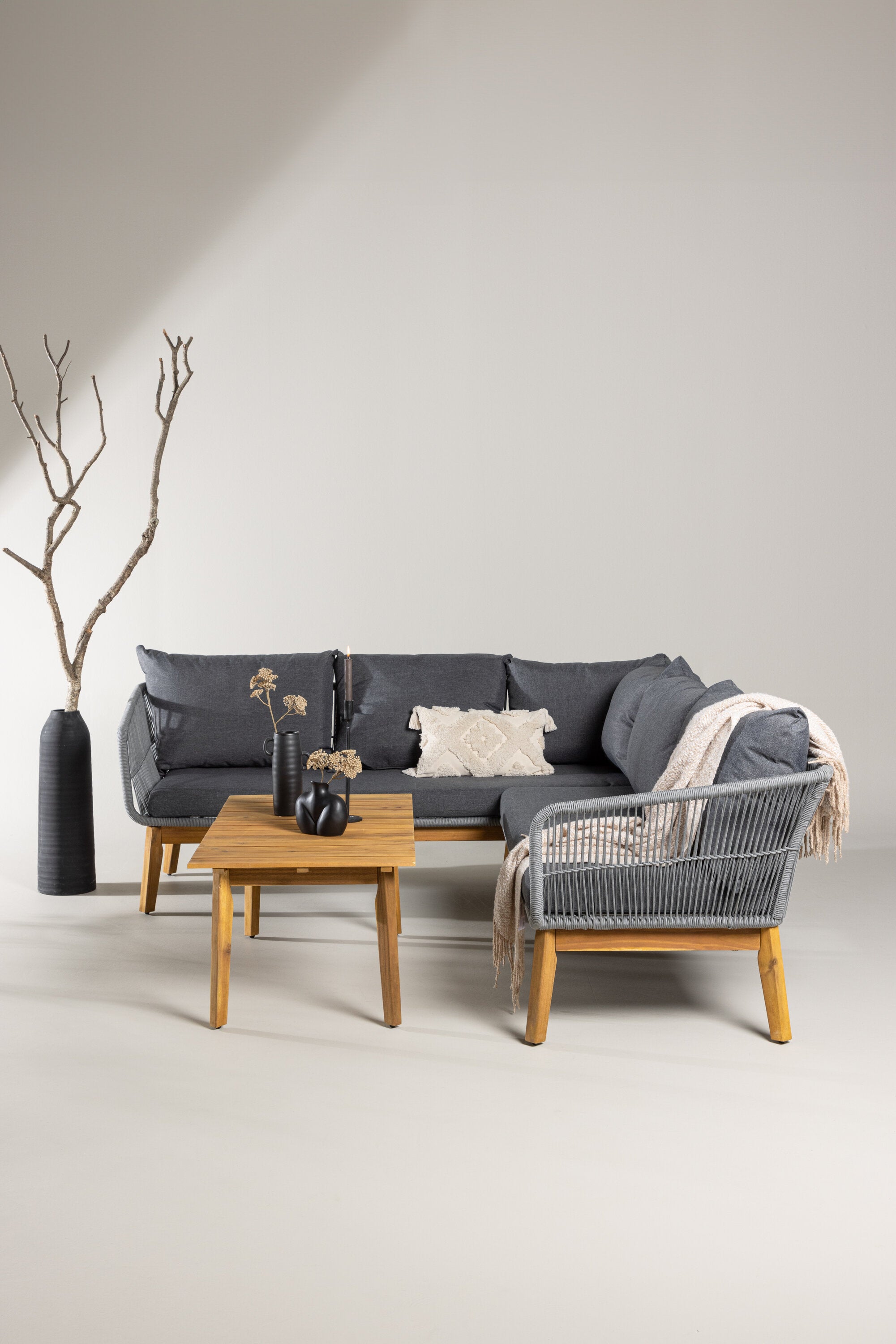 Chania Ecksofa Outdoorset 110cm in Grau präsentiert im Onlineshop von KAQTU Design AG. Loungeset ist von Venture Home