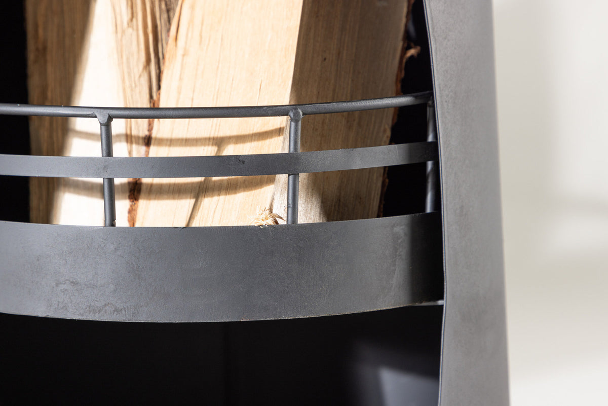 Bastian Feuerkorb in Schwarz präsentiert im Onlineshop von KAQTU Design AG. Feuerschale ist von Venture Home