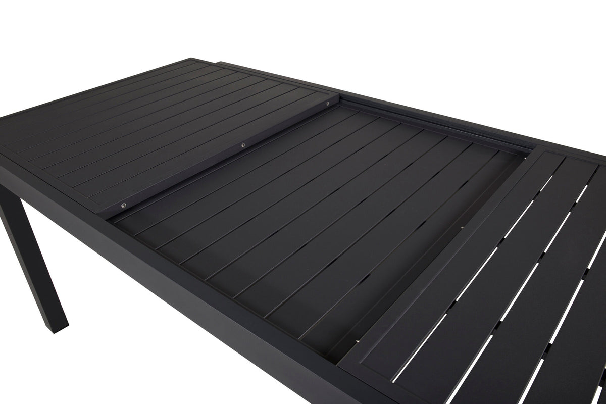 Marbella Gartentisch ausziehbar in Schwarz präsentiert im Onlineshop von KAQTU Design AG. Gartentisch ist von Venture Home