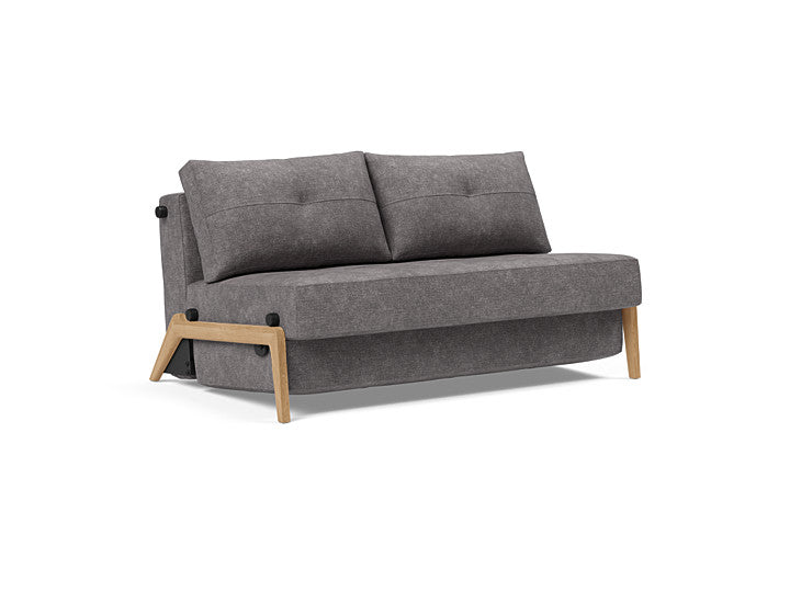 Cubed Klappsofa 140: Stilvolles Sofa mit cleverem Klappmechanismus. Ideal für kleine Räume, bietet Komfort und praktischen Stauraum.