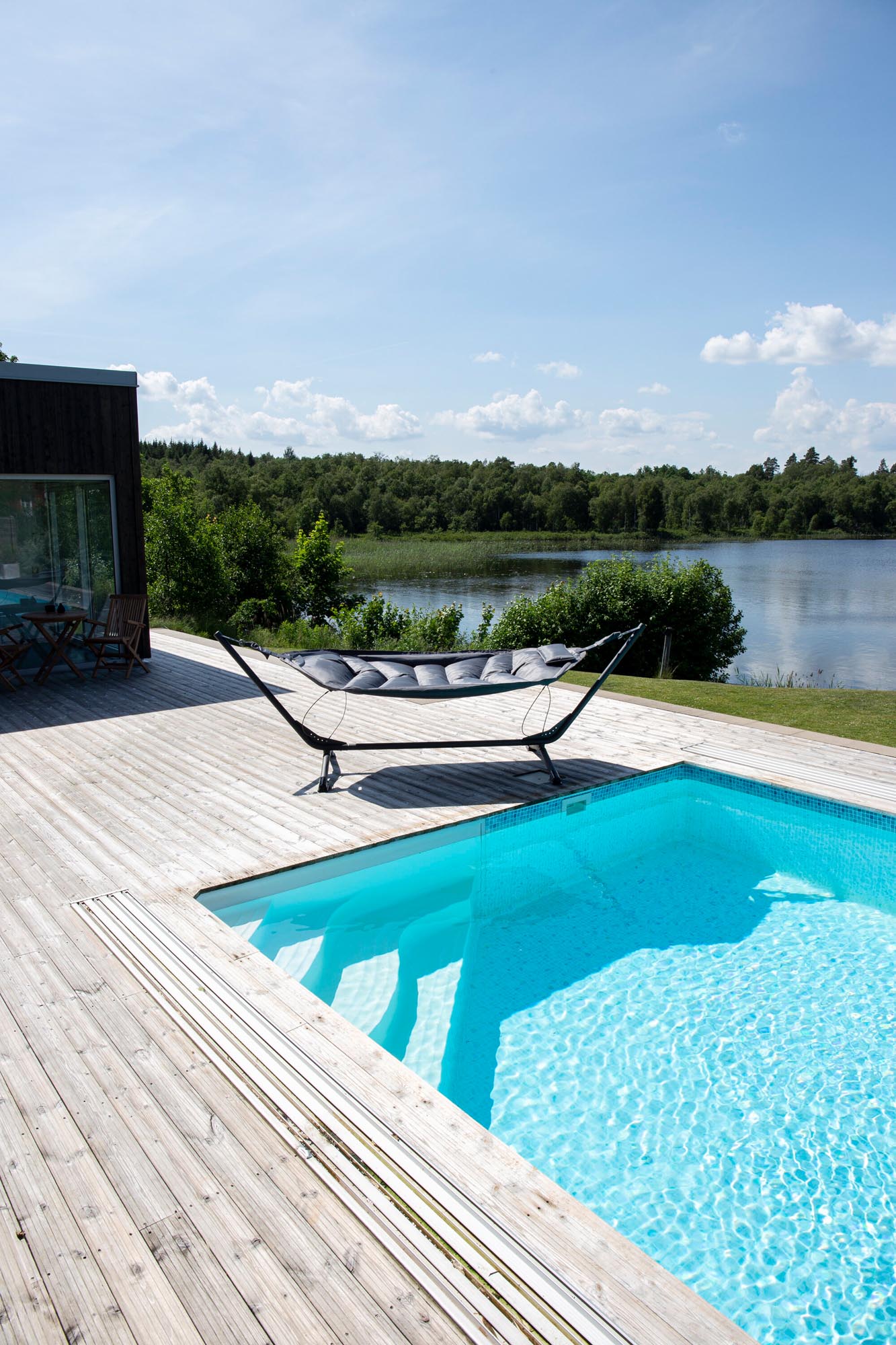 Hängematte Niño in Schwarz präsentiert im Onlineshop von KAQTU Design AG. Hängematte ist von Venture Home