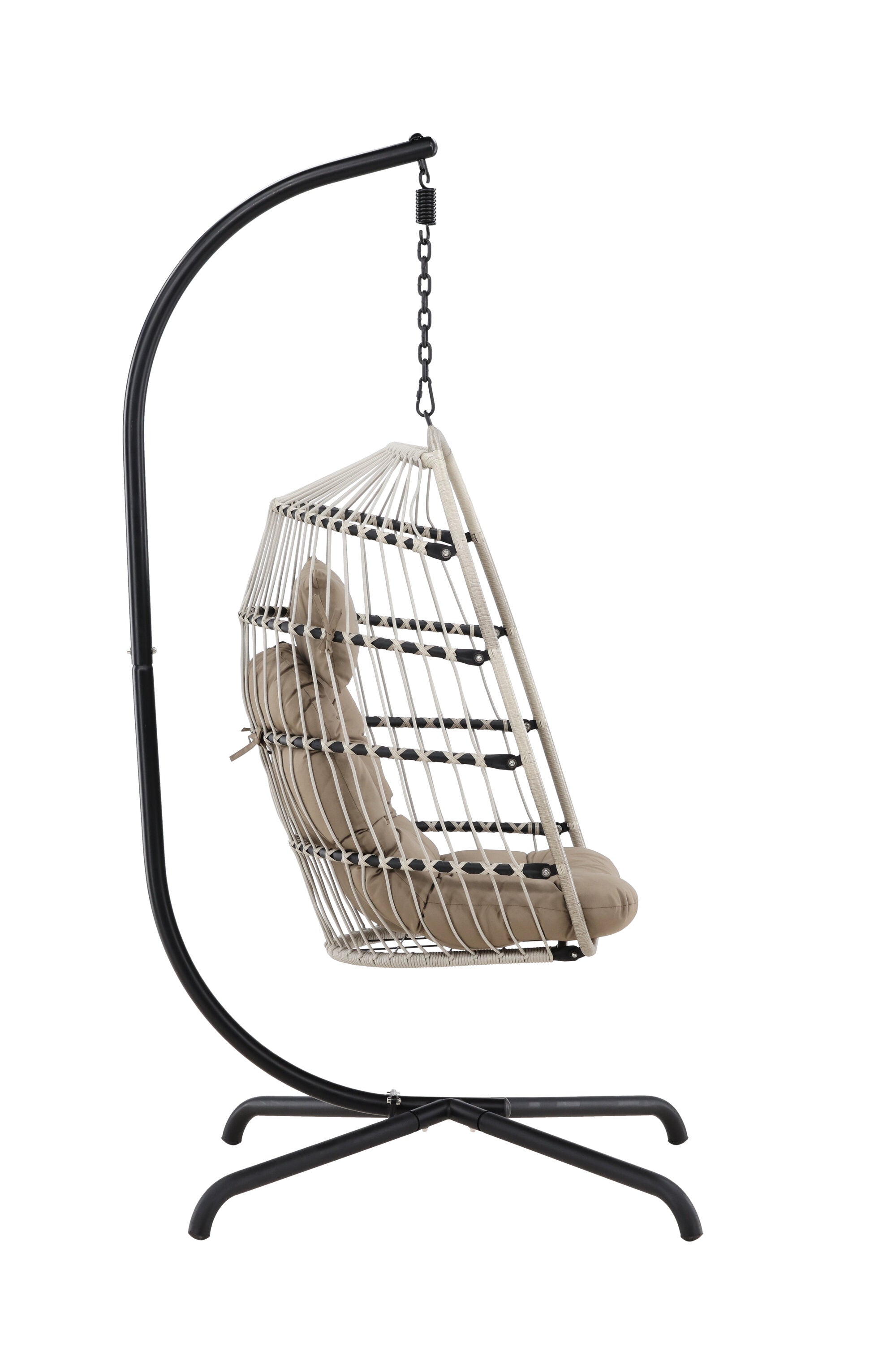 Der Trezza Hängesessel von Venture Home kombiniert modernes Design mit hohem Komfort für entspannte Momente.