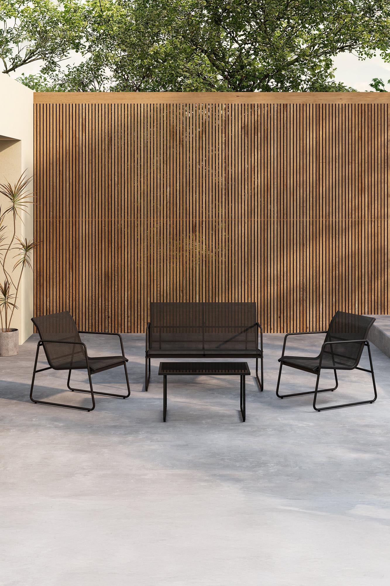 Elegantes Scopello Sofa Set: Luxus und Komfort für Ihren Aussenbereich, robust und stilvoll für gesellige Stunden.