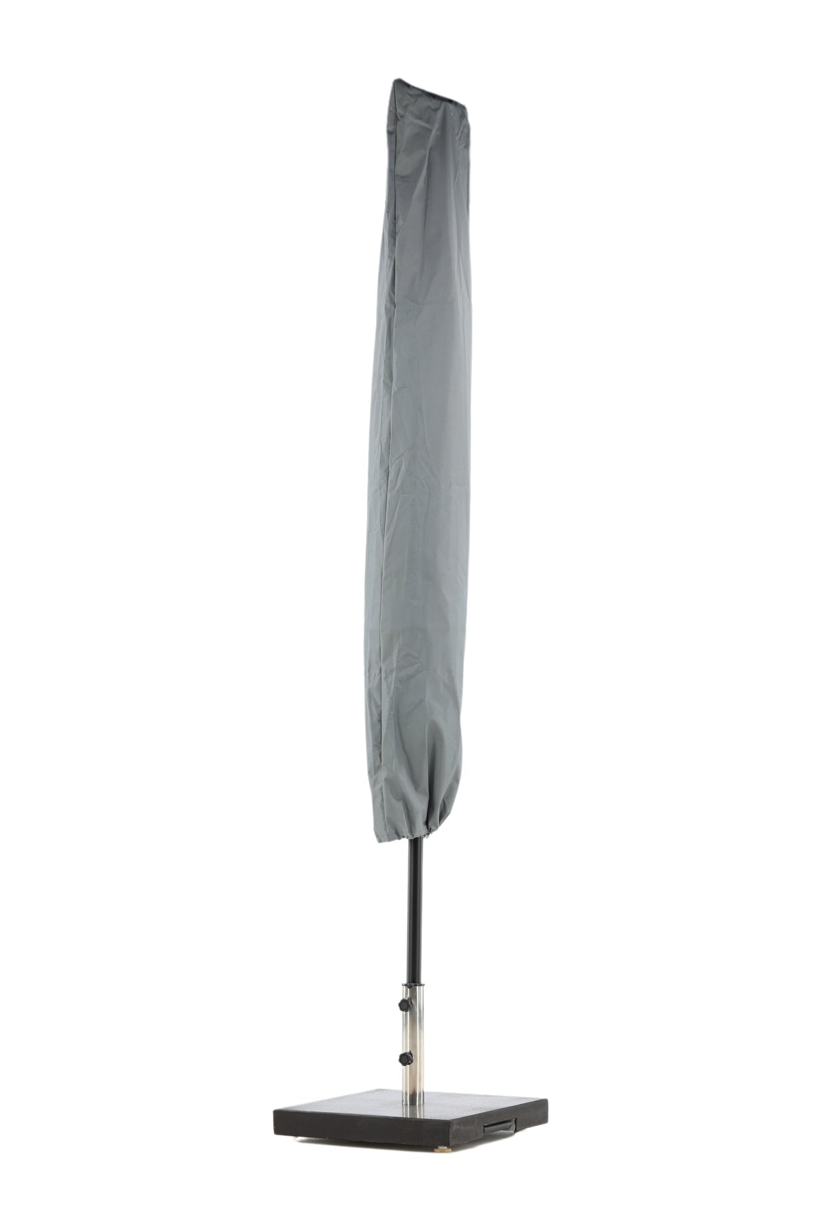 Sonnenschirmhülle in Grau präsentiert im Onlineshop von KAQTU Design AG. Outdoor Zubehör ist von Venture Home