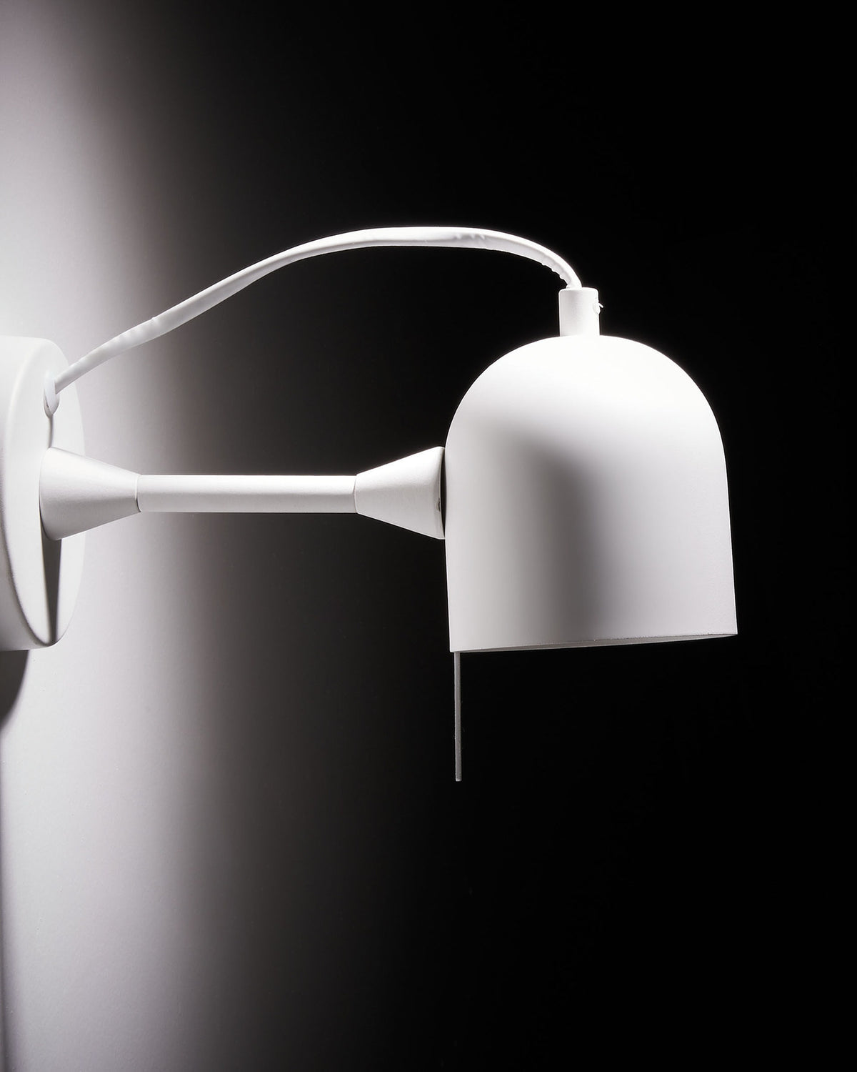 Lucilla Wandleuchte, weiss in Weiss präsentiert im Onlineshop von KAQTU Design AG. Wandleuchte ist von Kave Home