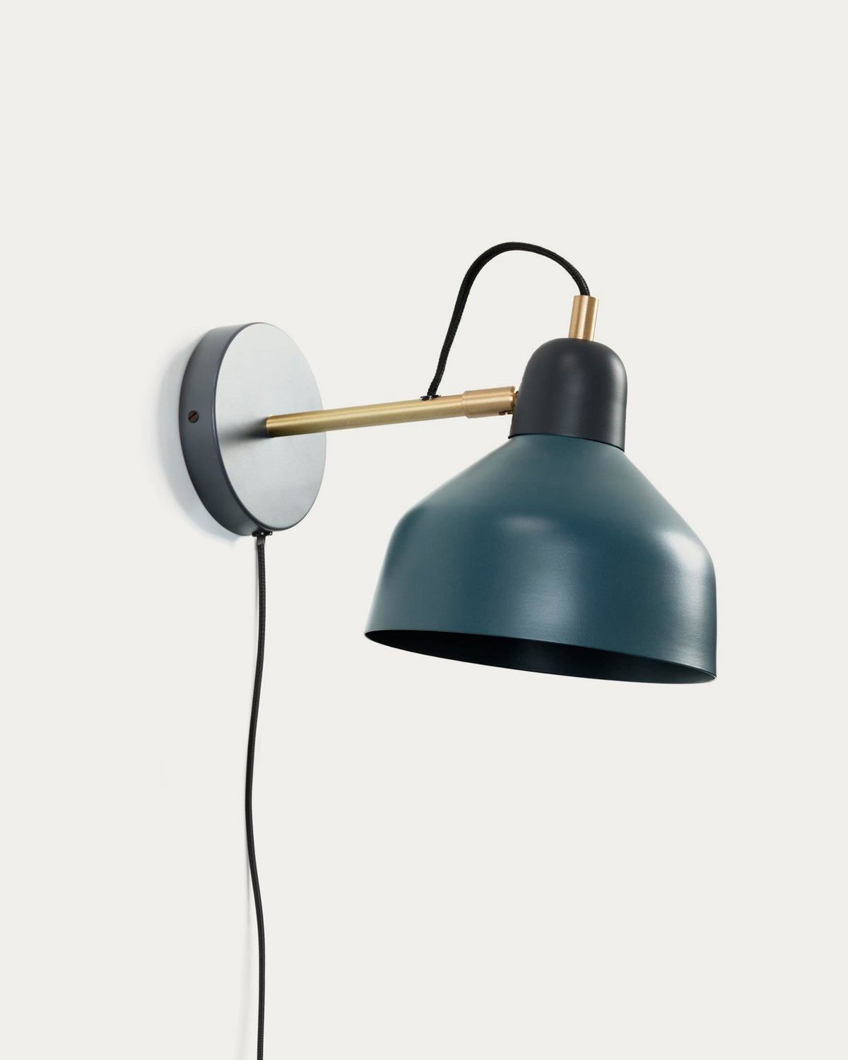 Olimpia Wandlampe in Blau, Grau präsentiert im Onlineshop von KAQTU Design AG. Wandleuchte ist von Kave Home