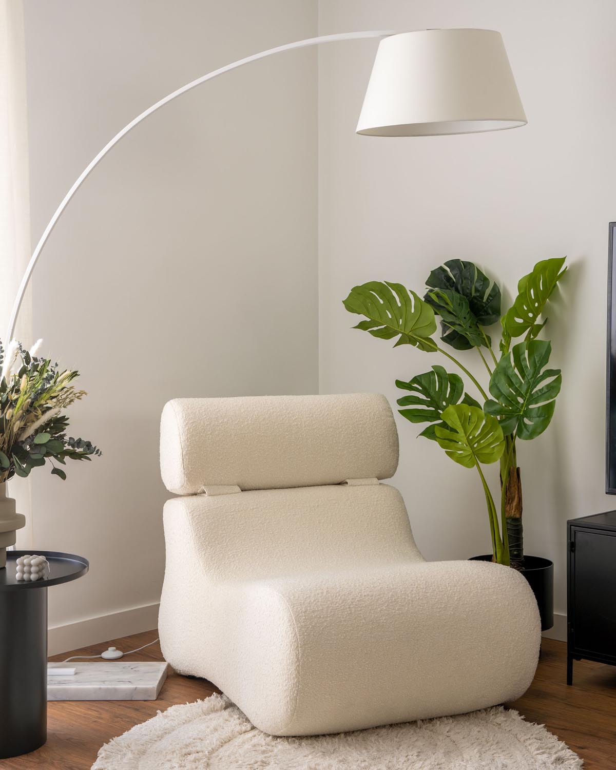 Monstera Kunstpflanze 130 cm: Naturgetreue Eleganz von Kave Home.