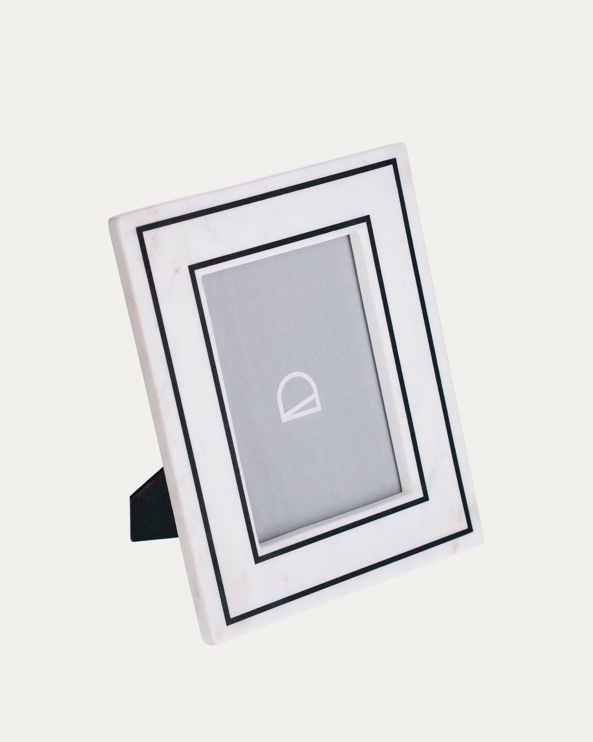 Eleganter Bilderrahmen aus schwarzem und weissem Marmor, 25x20 cm, ideal für stilvolle Präsentation Ihrer Fotos.
