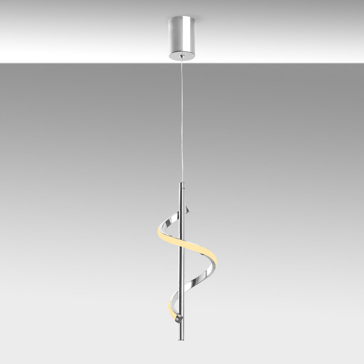 Lıkma Pendellampe - Chrome in Chrome präsentiert im Onlineshop von KAQTU Design AG. Pendelleuchte ist von Opviq