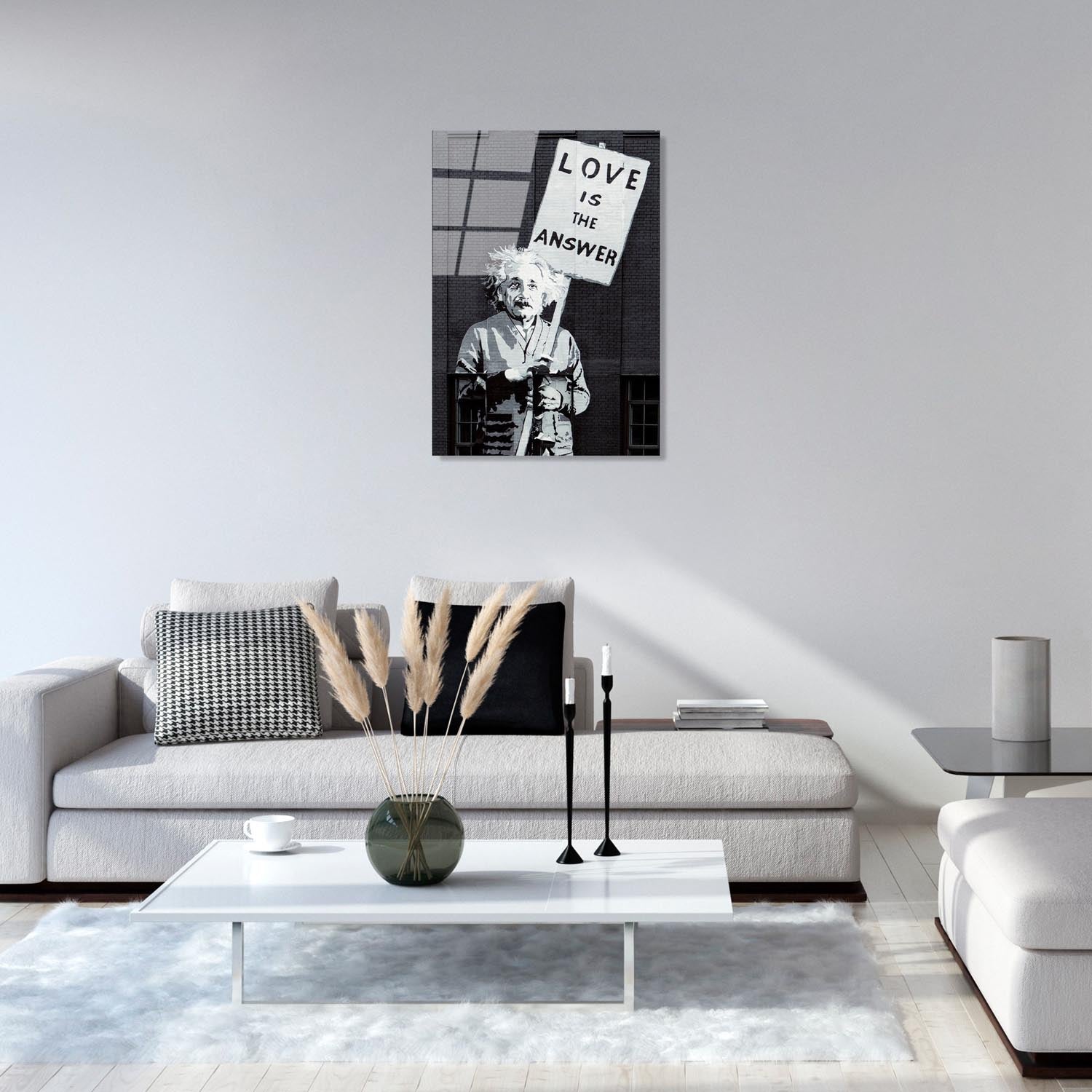 Entdecken Sie die fesselnde Schönheit des mehrfarbigen UV-Bildes von Wallity. Ein langlebiges Kunstwerk, das Banksys Stil in Ihr Zuhause bringt.