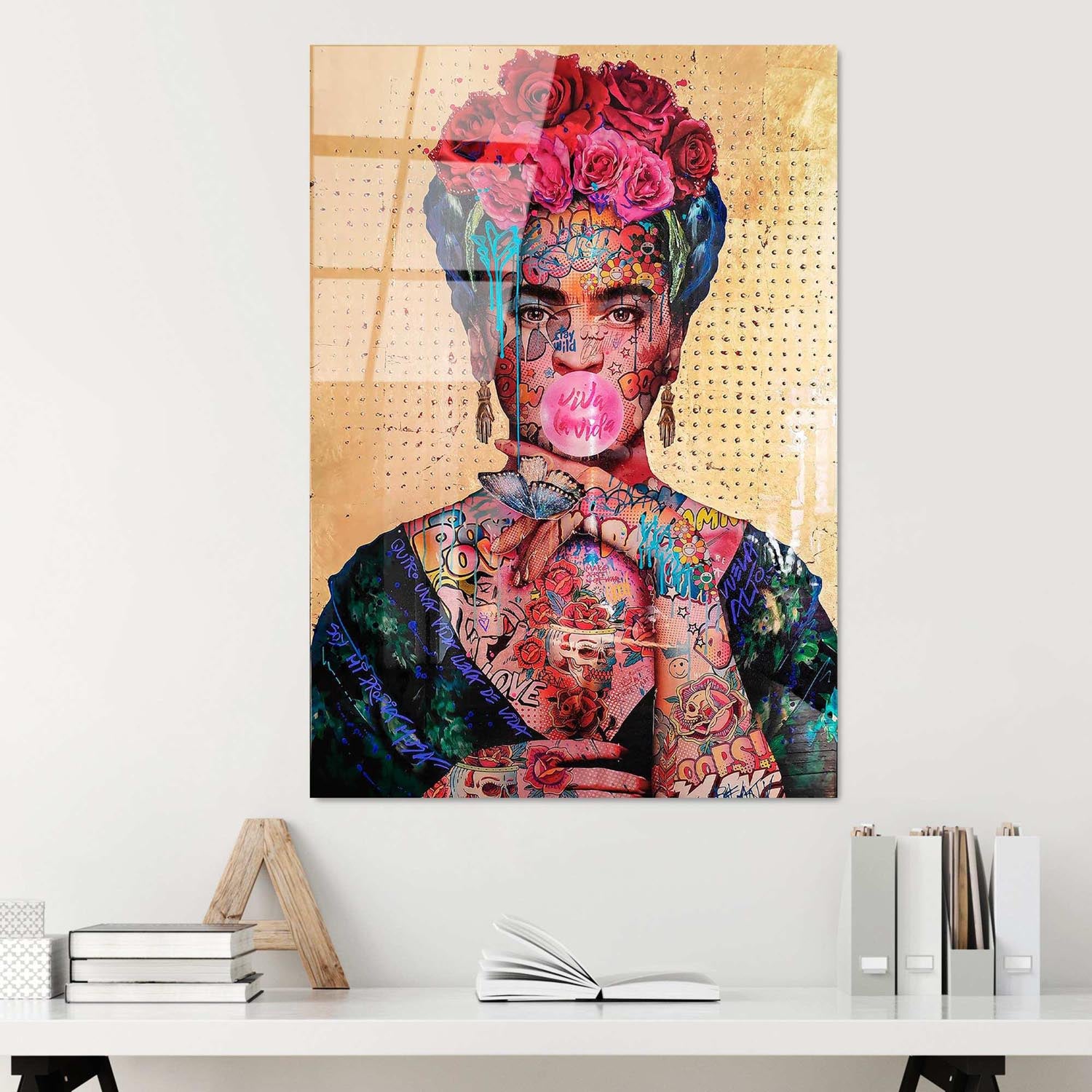 Verleihen Sie Ihrem Zuhause mit dem mehrfarbigen UV-Bild von Wallity einen Hauch von Raffinesse! Dieses hochwertige Hartglasgemälde ist der perfekte Blickfang für jeden Raum.