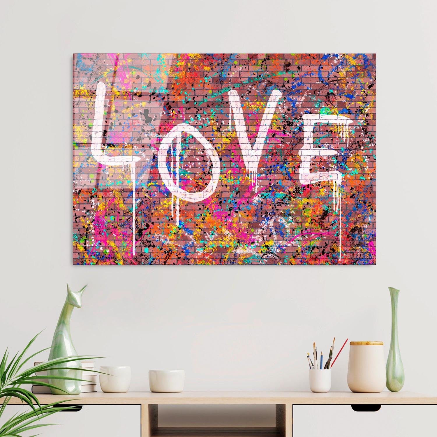 Verleihen Sie Ihrem Zuhause mit dem UV-740 von Wallity einen Hauch von Luxus! Dieses beeindruckende Sicherheitsglasgemälde begeistert durch lebendige Farben und zeitlose Eleganz.