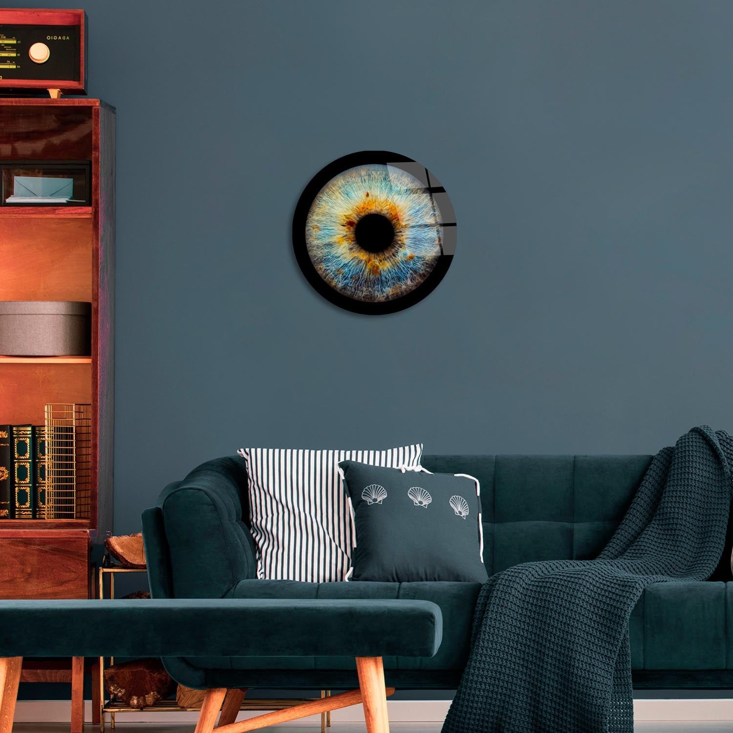 Entdecken Sie das mehrfarbige UV-Bild von Wallity – ein elegantes, bruchsicheres Kunstwerk aus gehärtetem Glas, das jeden Raum stilvoll aufwertet.