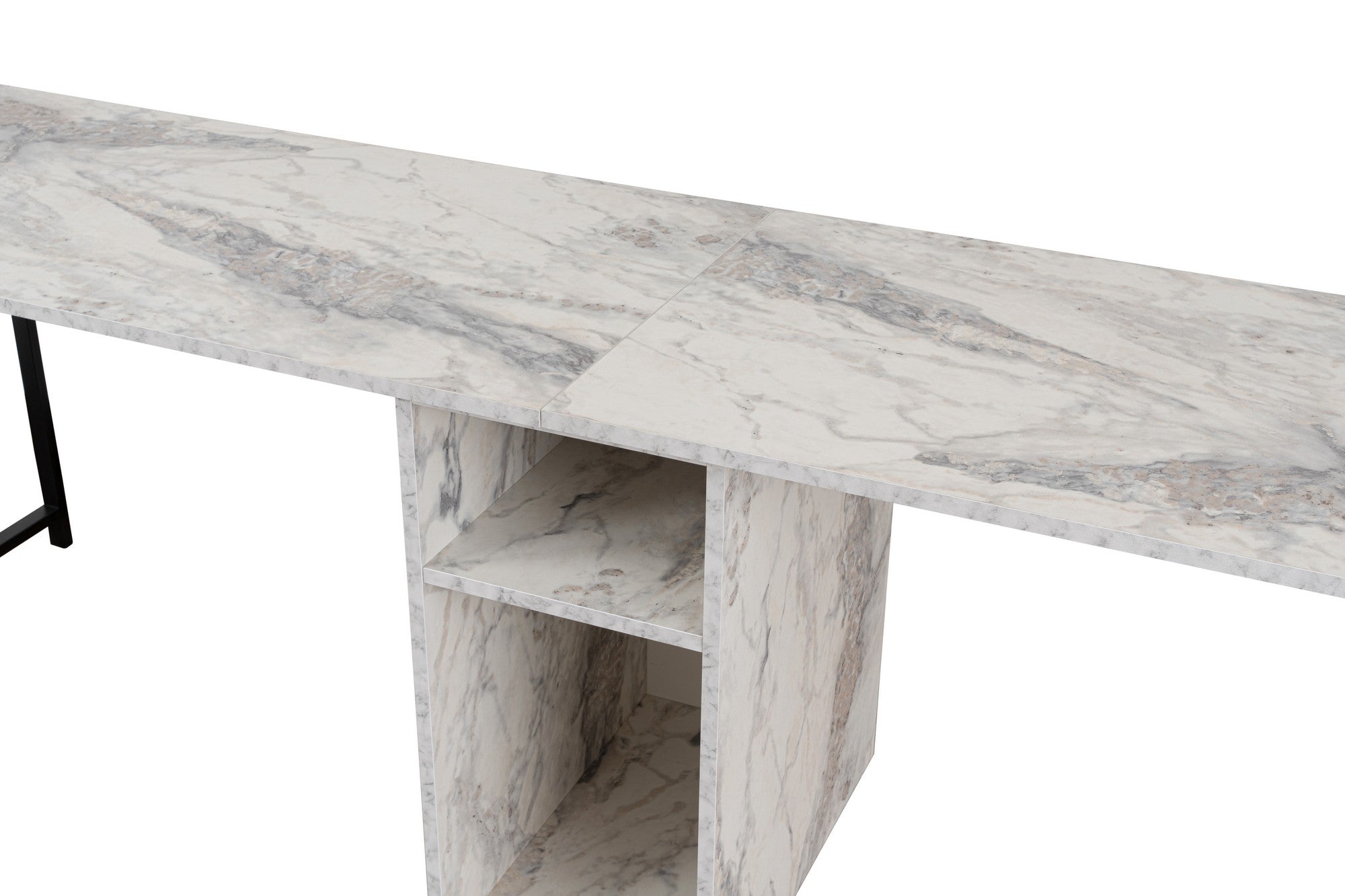 Erleben Sie den Twin Study Desk - Freesia Marble, Black von Nordure: Ein eleganter Schreibtisch, der Ihren Arbeitsbereich stilvoll und praktisch gestaltet.
