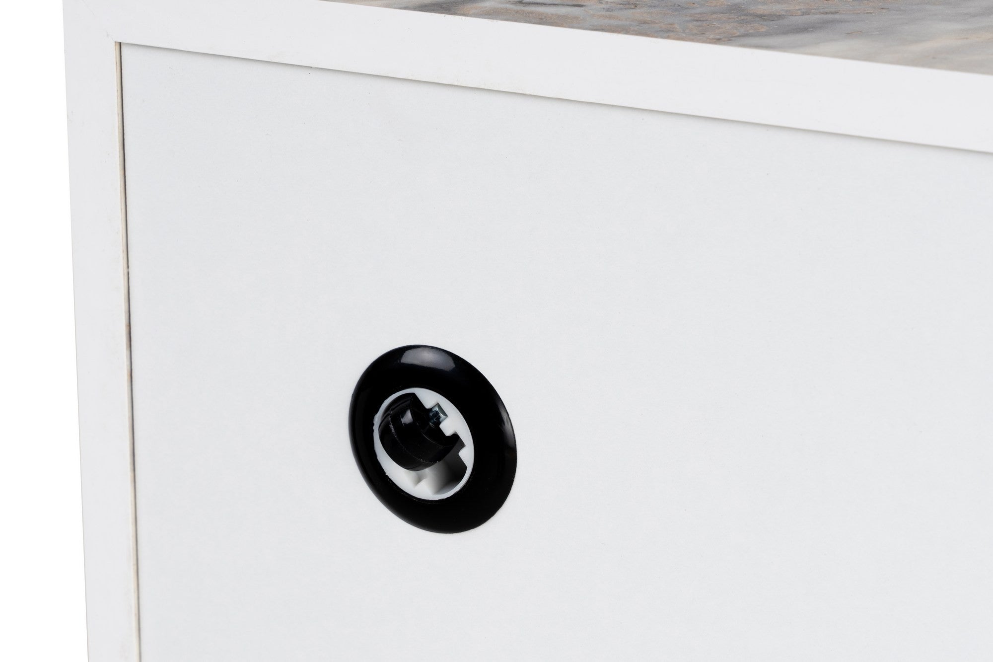 Erleben Sie den Prizma Sofatisch in Freesia-Marmor von Nordure – ein stilvolles Möbelstück, das Eleganz und praktische Nutzung perfekt kombiniert.