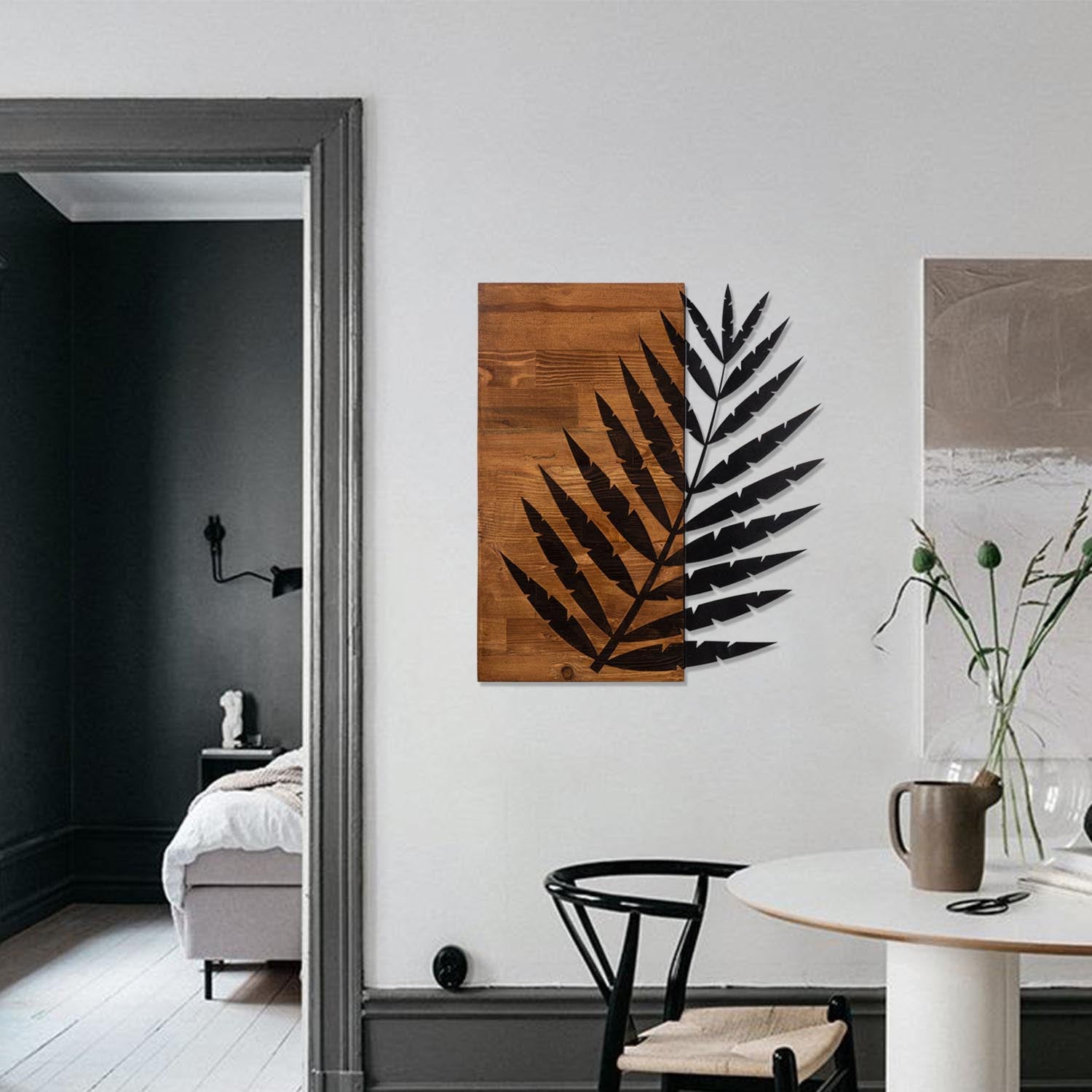 Entdecken Sie die Leaf3 Metal Decor Wanddeko in Schwarznuss von Wallity – ein stilvolles Kunstwerk, das Ihre Wände zum Leben erweckt!