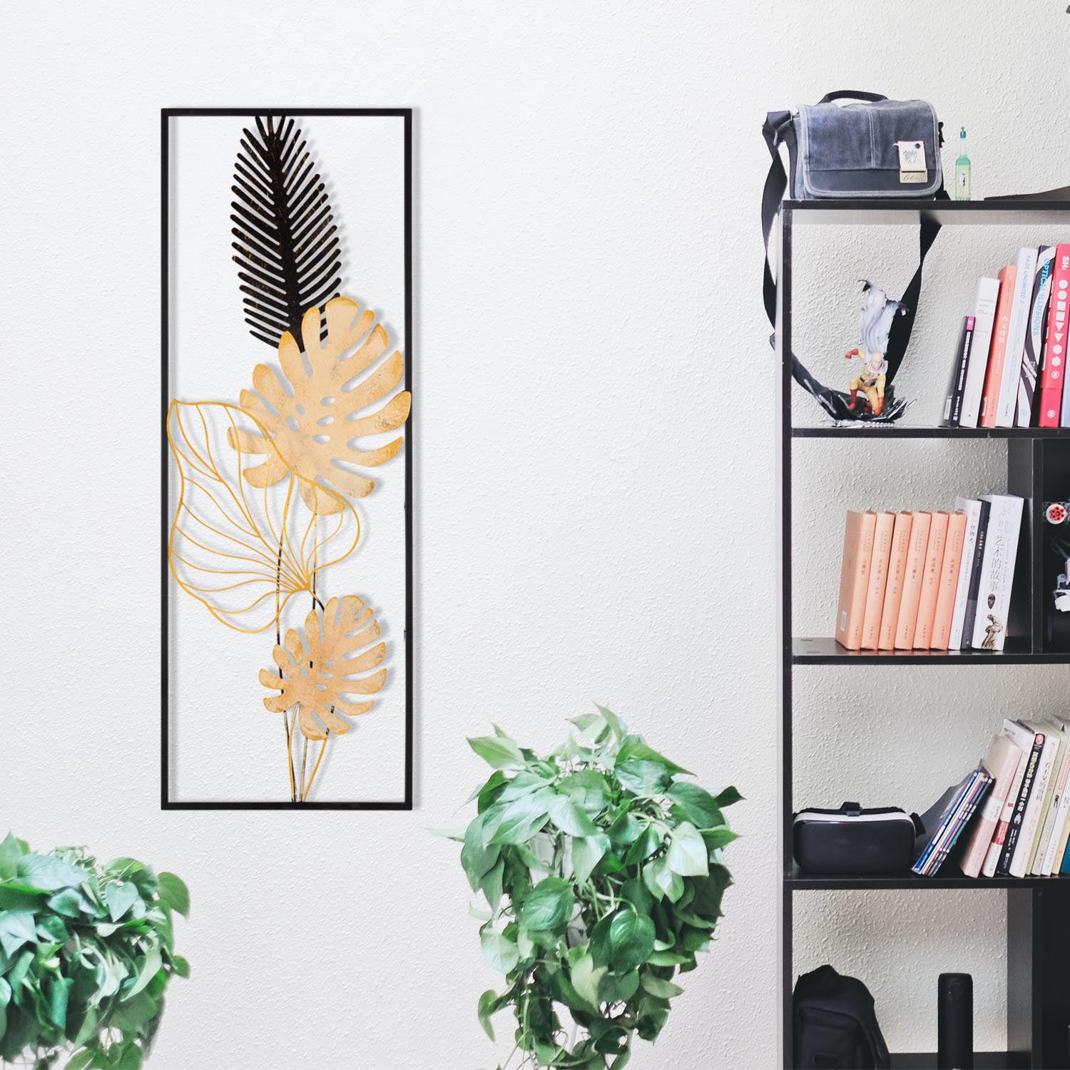 Verleihen Sie Ihrem Zuhause mit der mehrfarbigen Nazo Wanddeko von Wallity einen Hauch von Raffinesse und Kreativität. Ideal für jeden Raum!