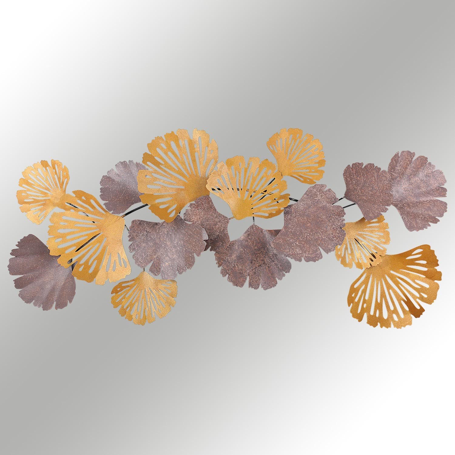 Verleihen Sie Ihrem Raum mit dem stilvollen Wand-Accessoire Gergo von Wallity einen Hauch von Eleganz – ein handgefertigtes Metallkunstwerk!