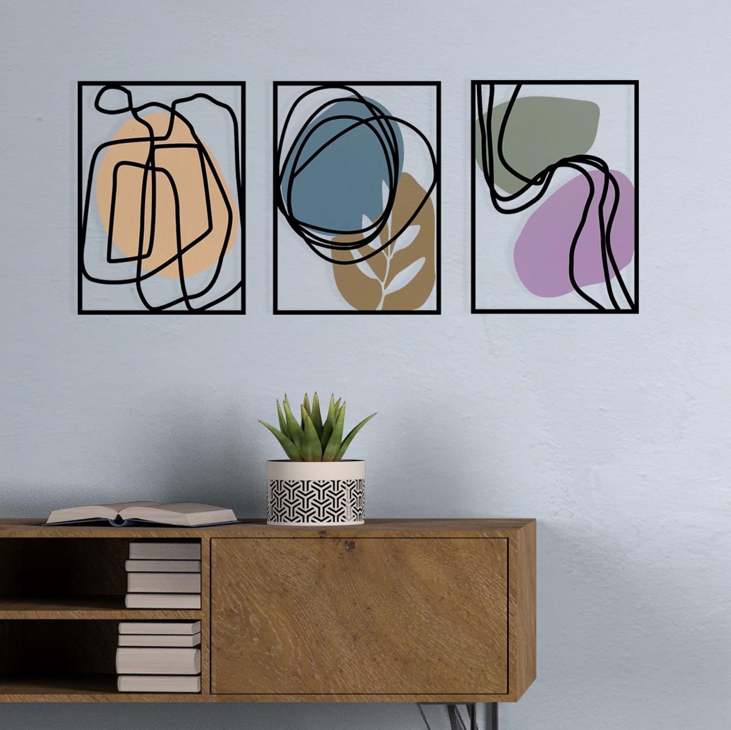 Verleihen Sie Ihrem Raum mit der Viyana Wanddeko von Wallity einen modernen Akzent. Dieses kunstvolle, mehrfarbige Metall-Wandaccessoire begeistert durch Qualität und Design.