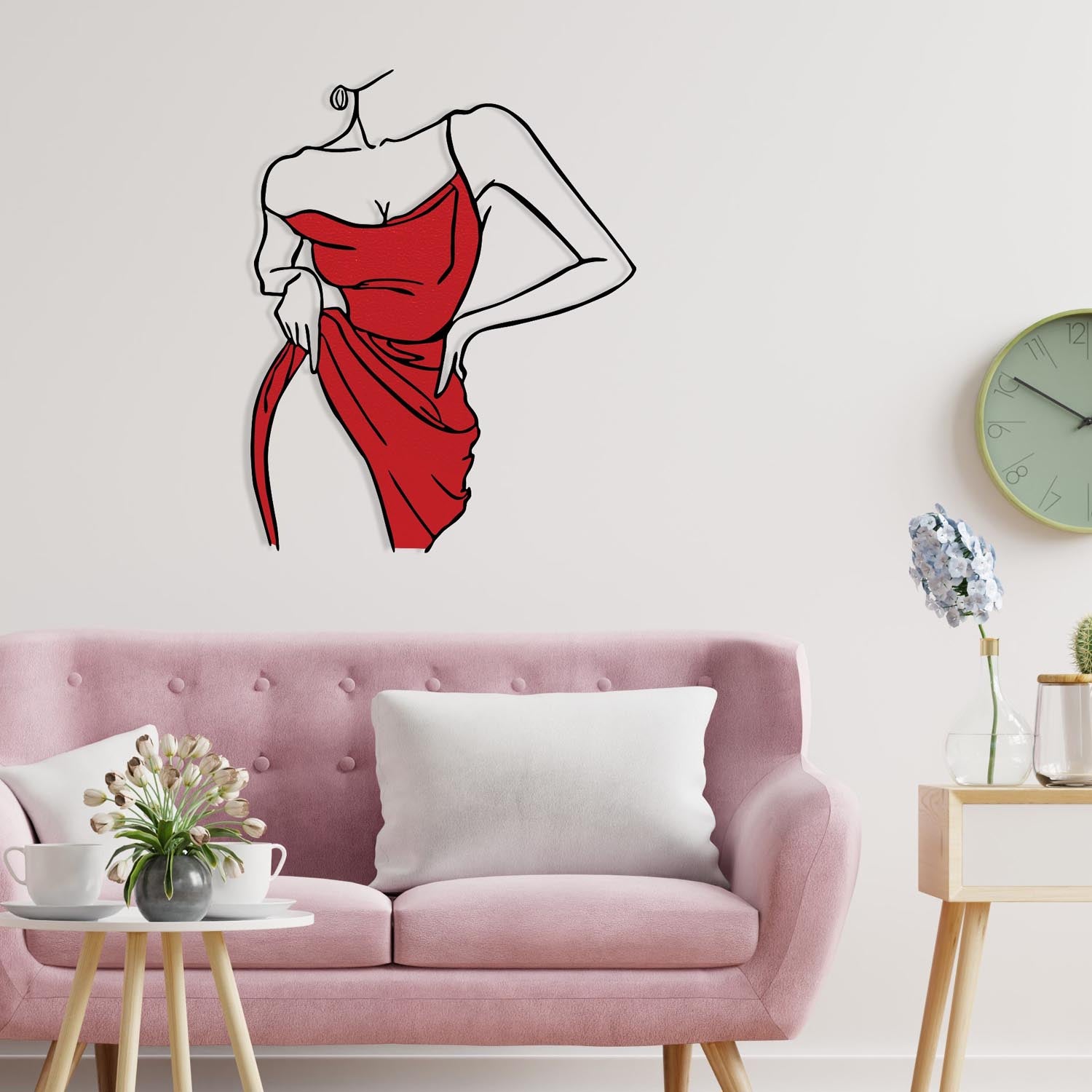 Entdecken Sie die exquisite Wanddeko "Natalie" von Wallity – ein kunstvolles Metall-Accessoire, das Eleganz und Stil in Ihr Zuhause bringt.