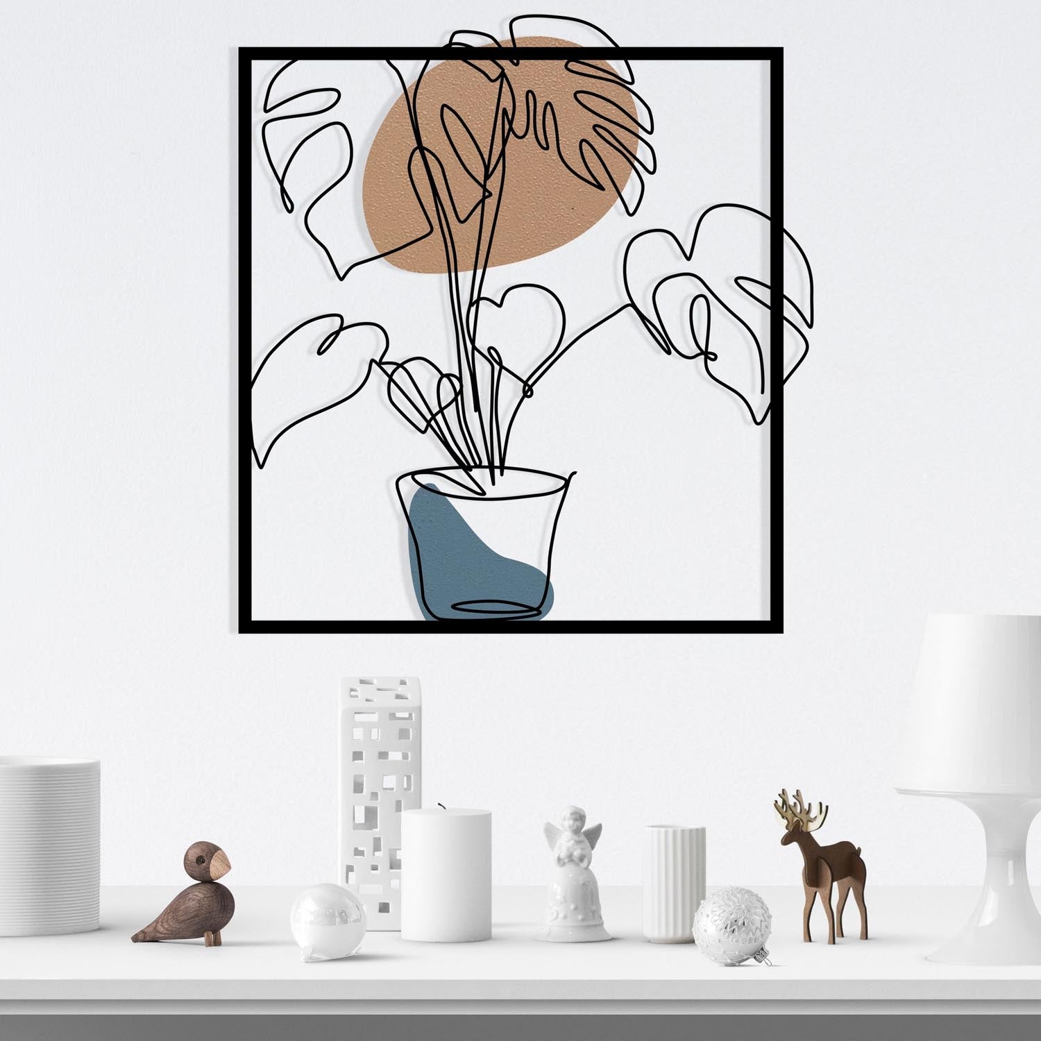 Verleihen Sie Ihrem Zuhause mit der mehrfarbigen Star Wanddeko von Wallity einen Hauch von Eleganz. Dieses kunstvolle Metall-Accessoire setzt stilvolle Akzente und inspiriert.