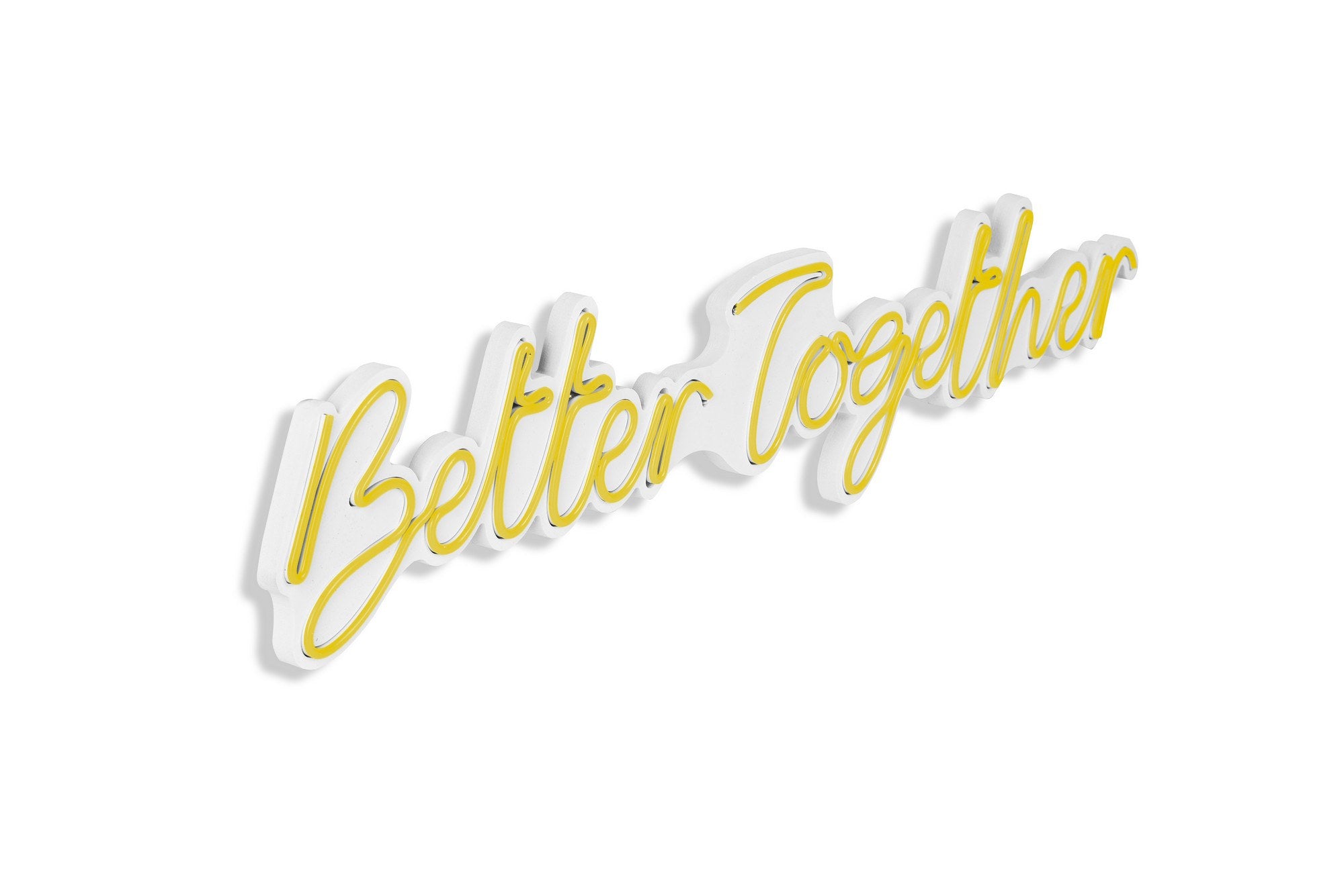 Verleihen Sie Ihrem Zuhause mit der Better Together Wandleuchte in Gelb von Wallity einen Hauch von Eleganz und Kreativität – ideal für jede Atmosphäre!